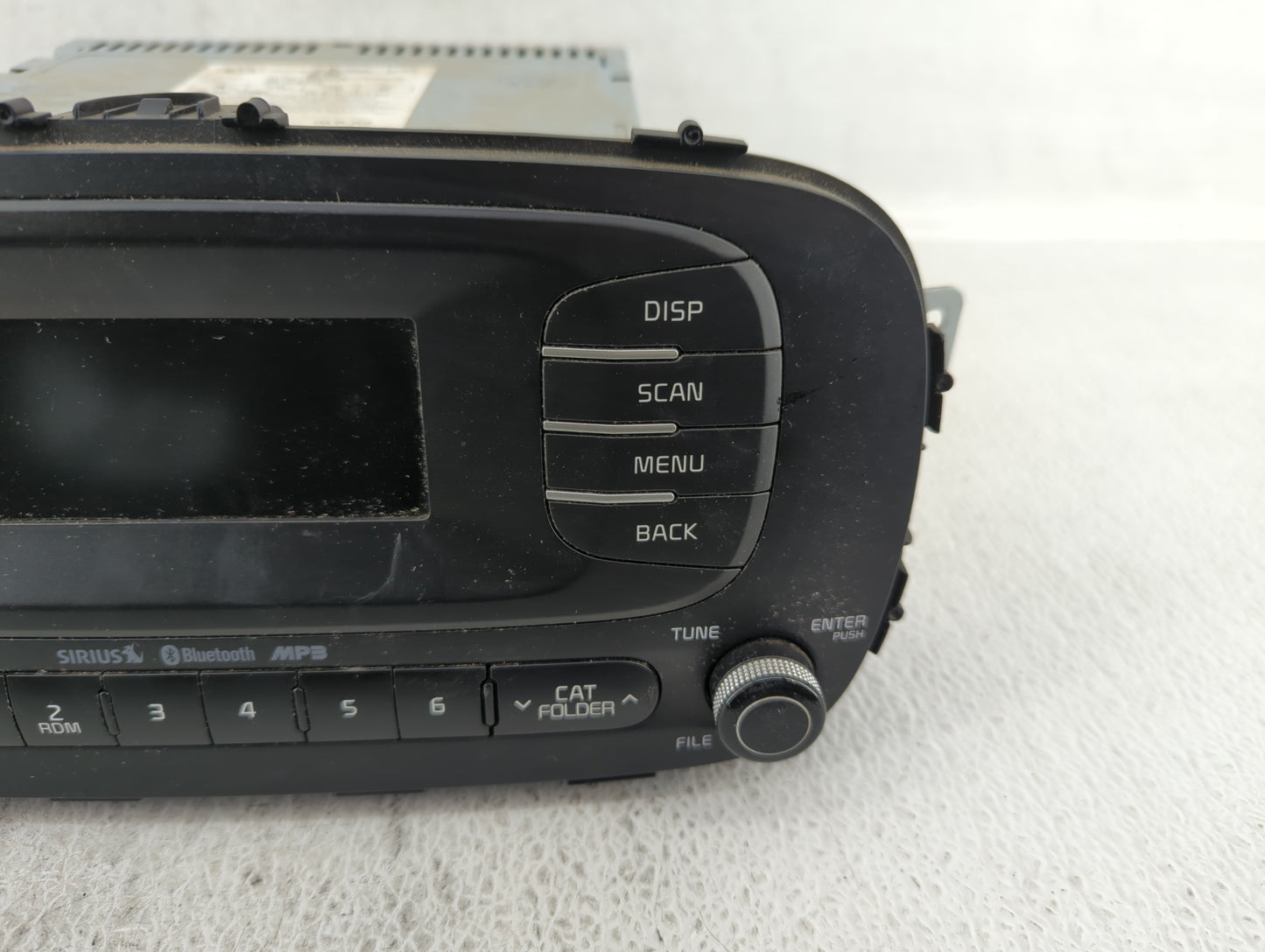 2014-2016 Kia Soul Am Fm Cd Player Radio Receiver - Oemusedautoparts1.com