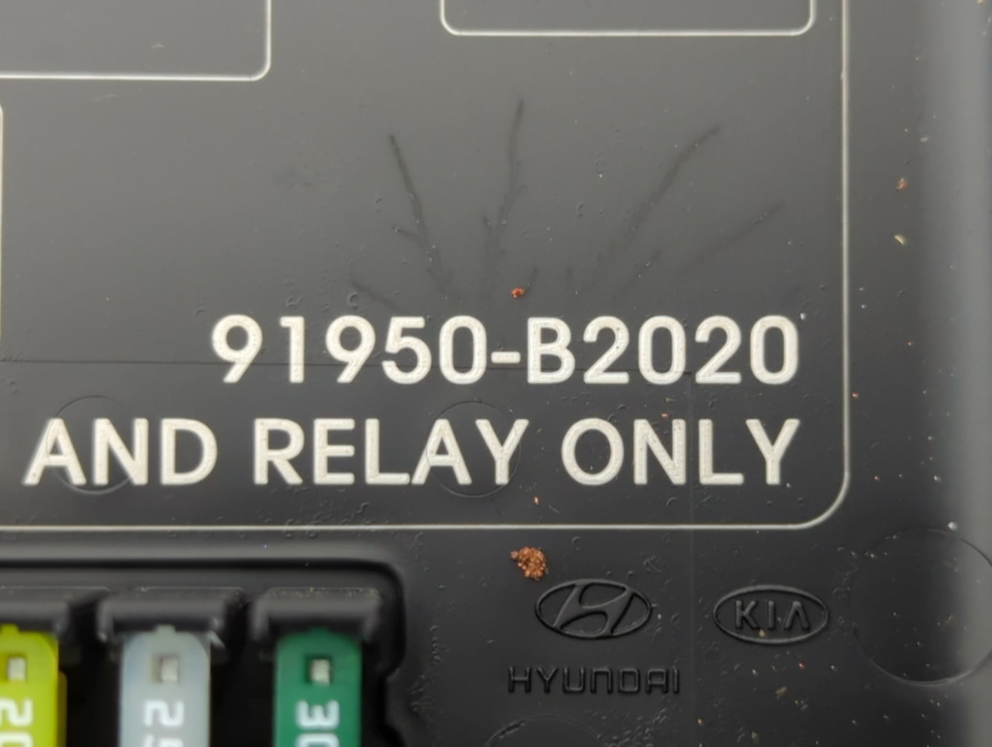 2015 Kia Soul Fusebox Fuse Box Panel Relay Module P/N:91950-B2020 Fits OEM Used Auto Parts - Oemusedautoparts1.com