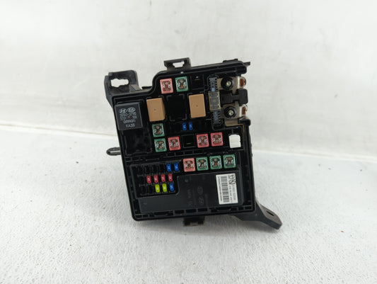 2015 Kia Soul Fusebox Fuse Box Panel Relay Module P/N:91417B2090 91417B2120, 91415B2160, 91950-B2090 Fits OEM Used Auto Parts