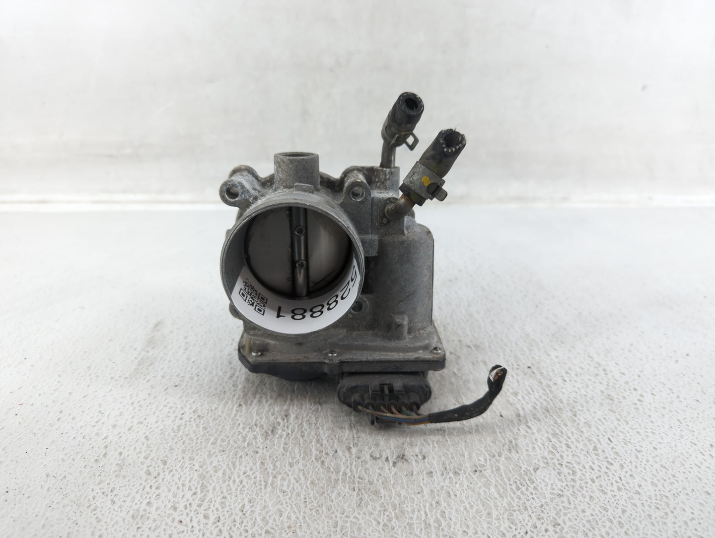 2014-2019 Kia Soul Throttle Body P/N:35100-2E000 Fits Fits 2011 2012 2013 2014 2015 2016 2017 2018 2019 2020 2021 OEM Used A