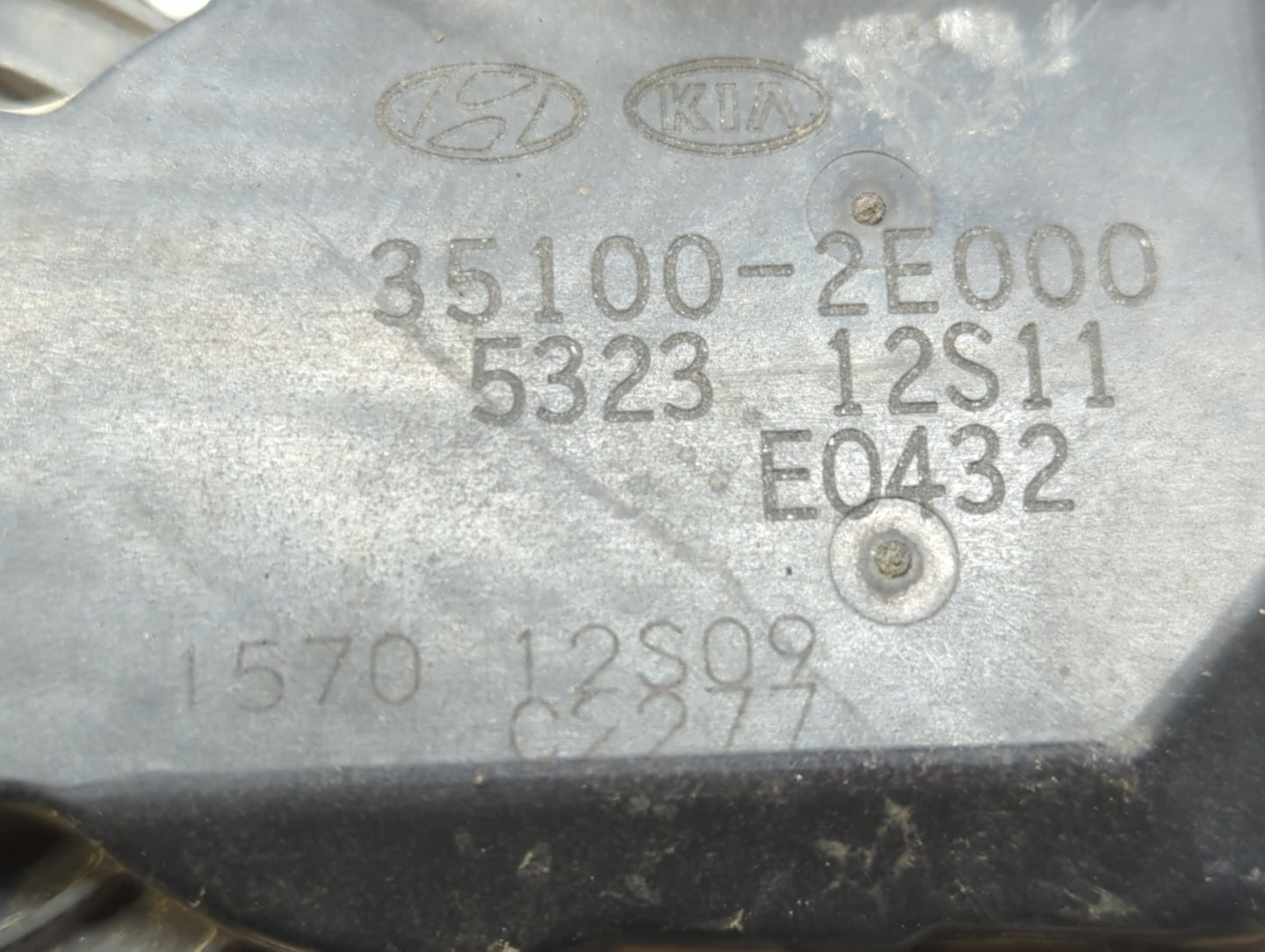 2014-2019 Kia Soul Throttle Body P/N:35100-2E000 Fits Fits 2011 2012 2013 2014 2015 2016 2017 2018 2019 2020 2021 OEM Used A