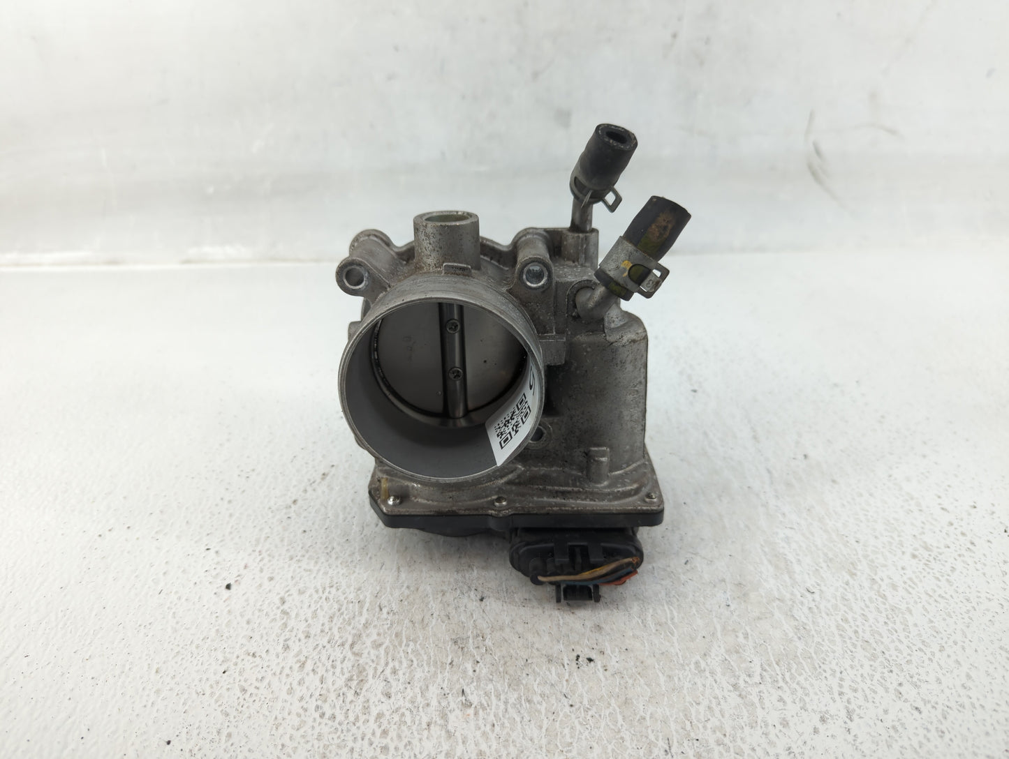 2014-2019 Kia Soul Throttle Body P/N:35100-2E000 Fits Fits 2011 2012 2013 2014 2015 2016 2017 2018 2019 2020 2021 OEM Used A