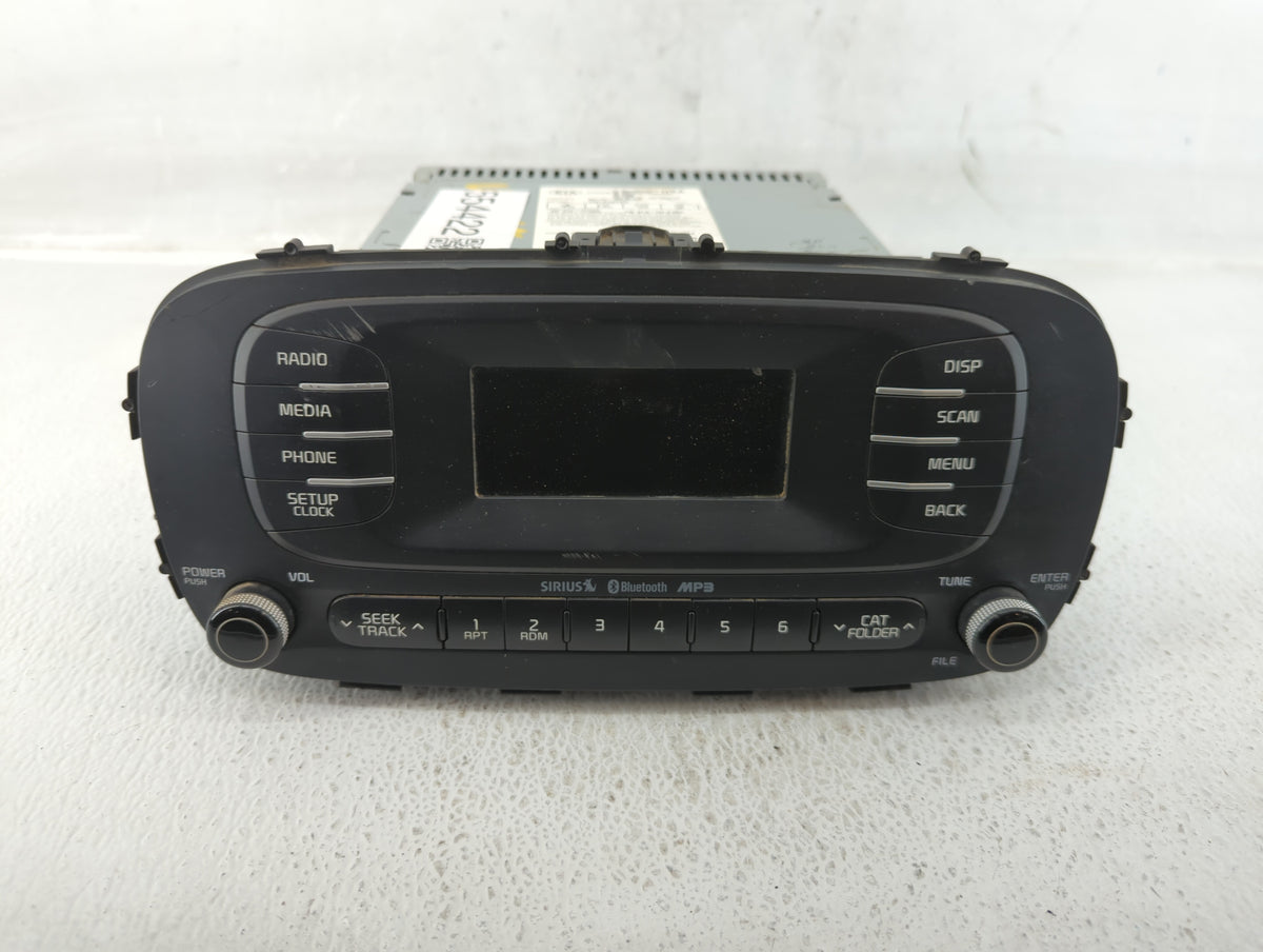 2014-2016 Kia Soul Am Fm Cd Player Radio Receiver 554422 - Oemusedautoparts1.com