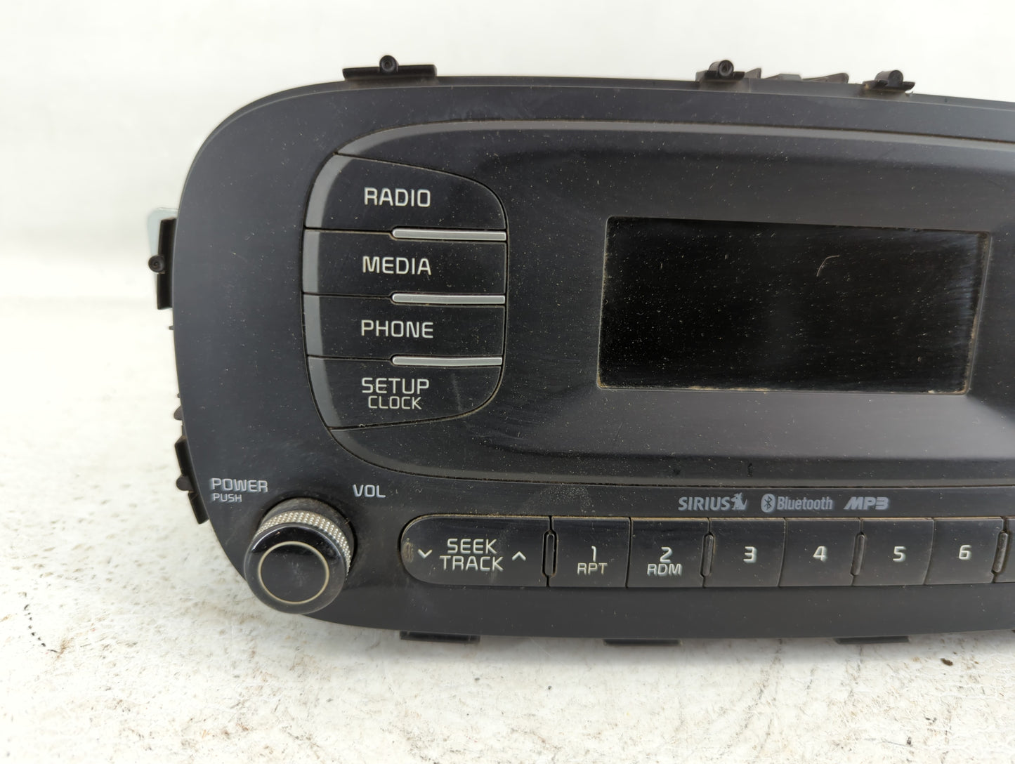 2014-2016 Kia Soul Am Fm Cd Player Radio Receiver - Oemusedautoparts1.com