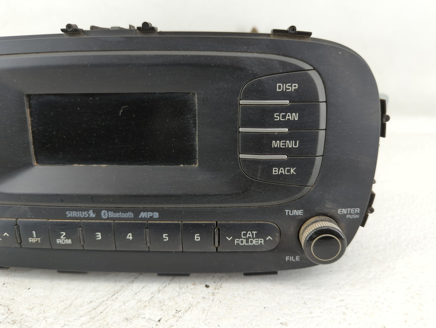 2014-2016 Kia Soul Am Fm Cd Player Radio Receiver - Oemusedautoparts1.com