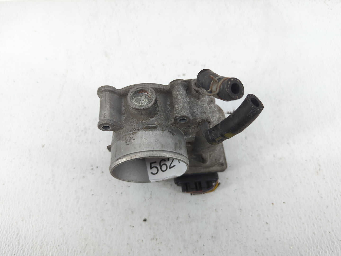 2014-2019 Kia Soul Throttle Body P/N:35100-2E000 Fits Fits 2011 2012 2013 2014 2015 2016 2017 2018 2019 2020 2021 OEM Used A