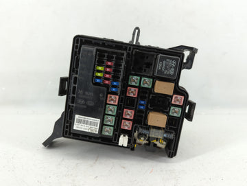 2015 Kia Soul Fusebox Fuse Box Panel Relay Module P/N:91950-B2050 91950-B2090, 91417B2090, 91417B2120, 91415B2160 Fits OEM Used Auto Parts