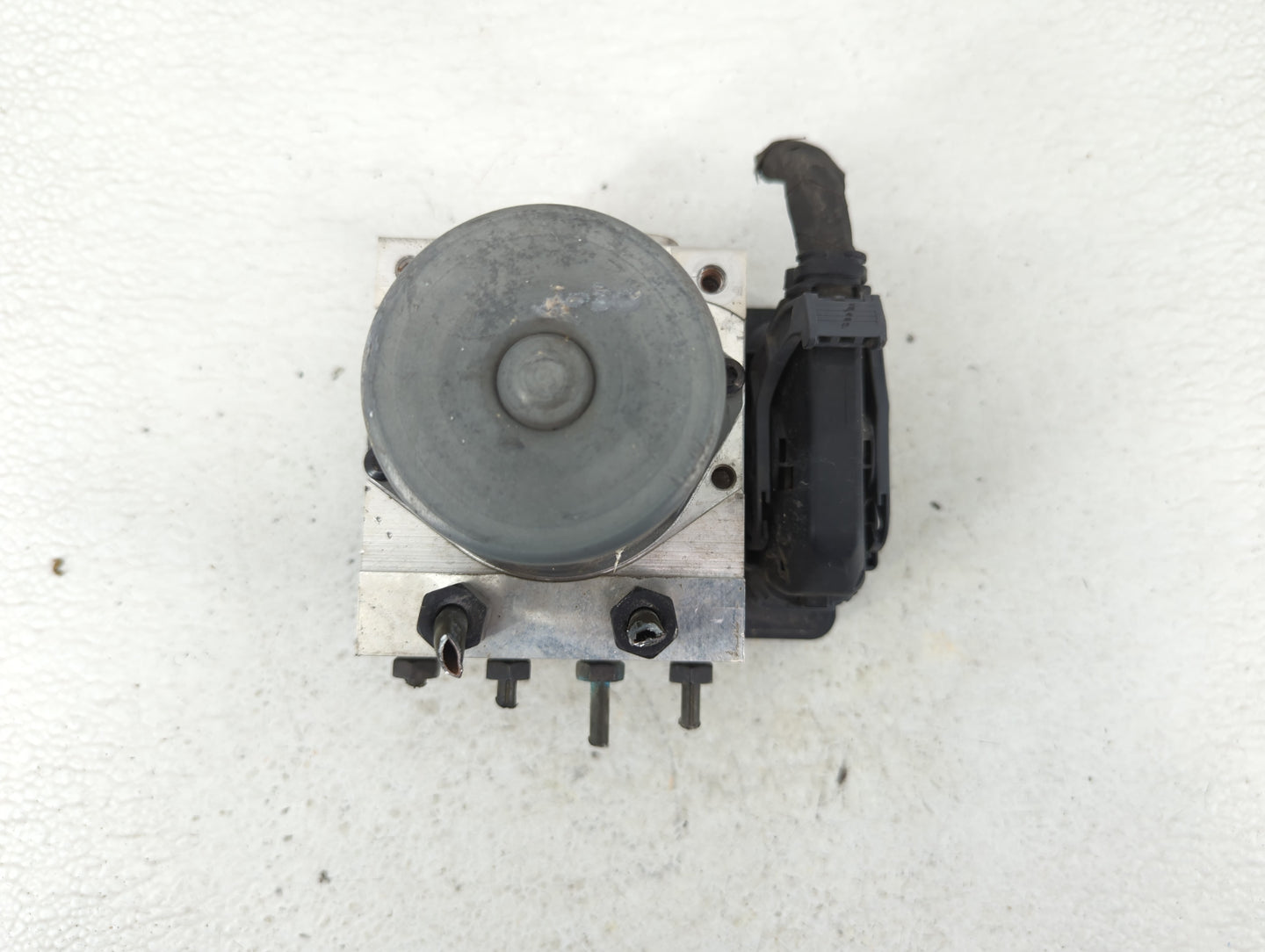 2014-2015 Kia Soul ABS Pump Control Module Replacement P/N:58920-B2506 Fits Fits 2014 2015 OEM Used Auto Parts - Oemusedauto