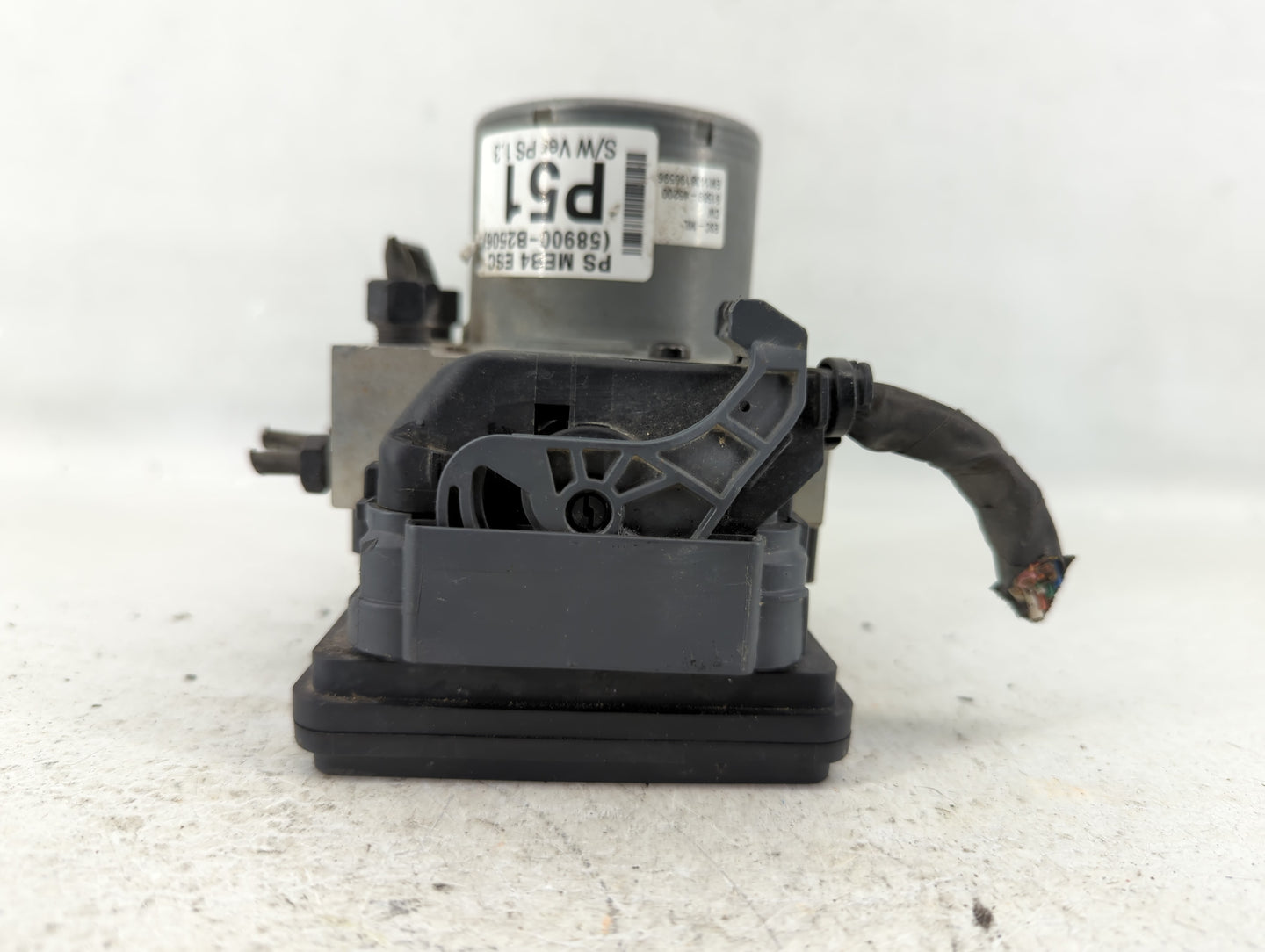 2014-2015 Kia Soul ABS Pump Control Module Replacement P/N:58920-B2506 Fits Fits 2014 2015 OEM Used Auto Parts - Oemusedauto