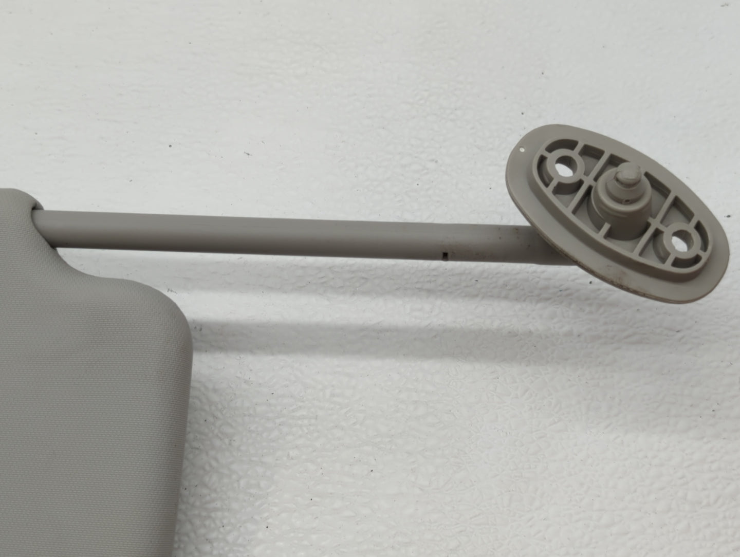 2014-2019 Kia Soul Sun Visor Shade Replacement Driver Left Mirror Fits Fits 2014 2015 2016 2017 2018 2019 OEM Used Auto Part