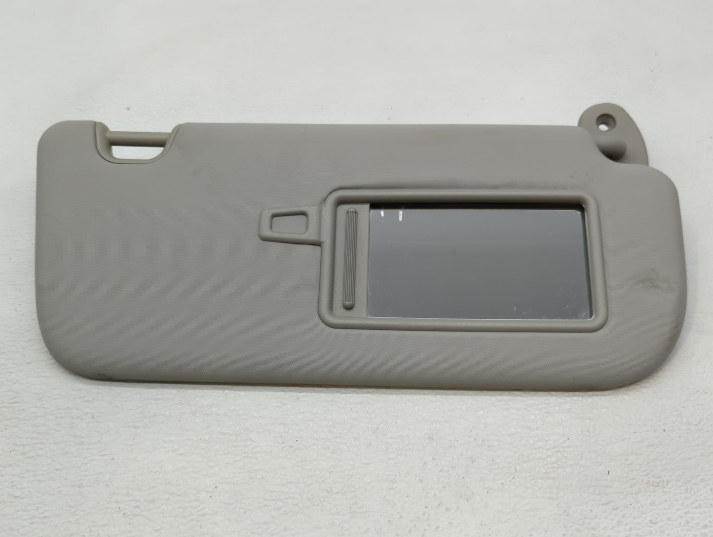 2014-2019 Kia Soul Sun Visor Shade Replacement Passenger Right Mirror Fits Fits 2014 2015 2016 2017 2018 2019 OEM Used Auto 