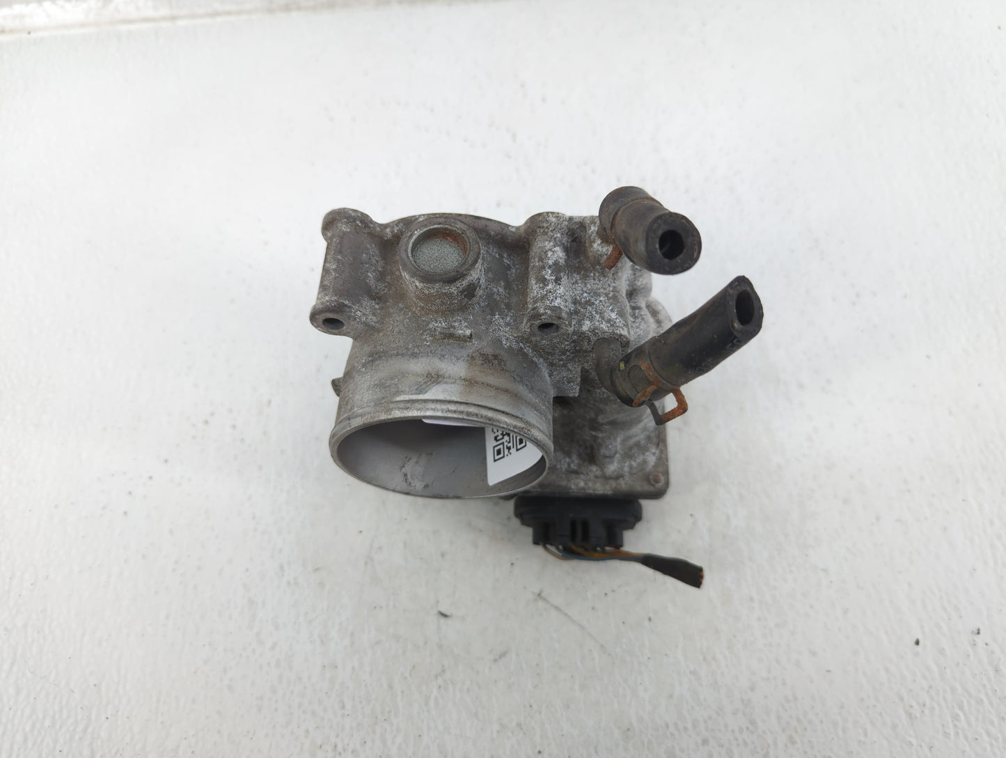 2014-2019 Kia Soul Throttle Body P/N:35100-2E000 Fits Fits 2011 2012 2013 2014 2015 2016 2017 2018 2019 2020 2021 OEM Used A