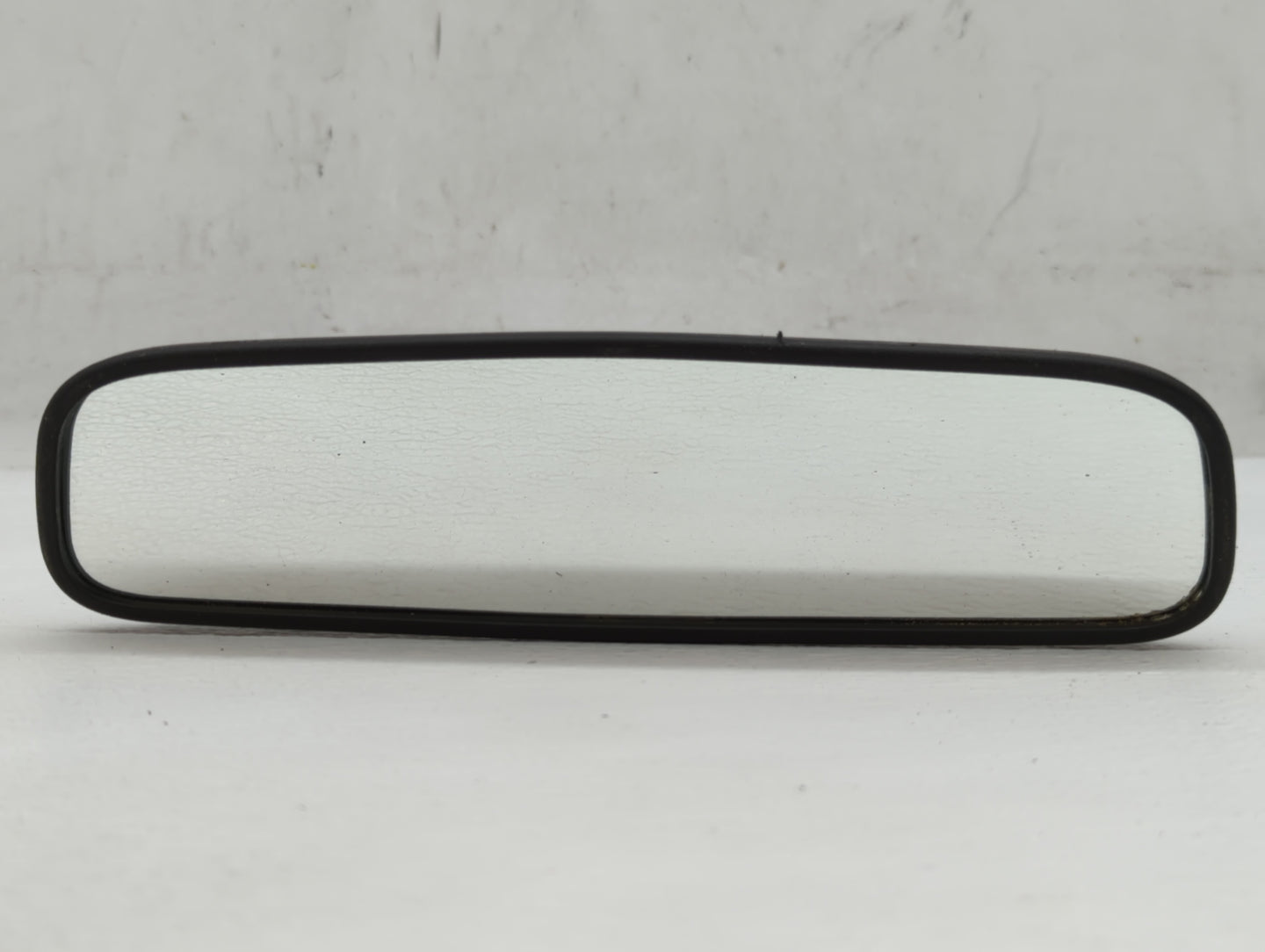 2010-2021 Kia Soul Interior Rear View Mirror Replacement OEM P/N:E4012143 Fits OEM Used Auto Parts - Oemusedautoparts1.com