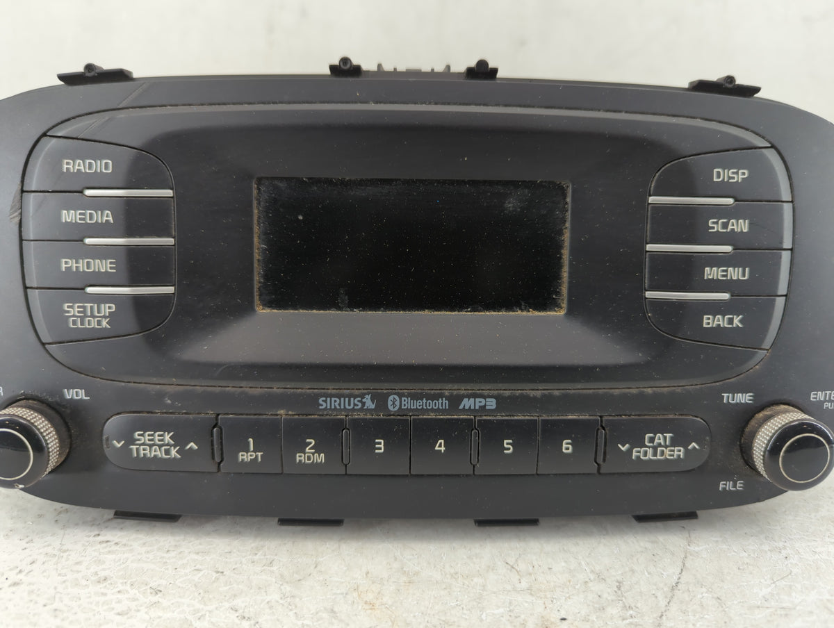 2014-2016 Kia Soul Am Fm Cd Player Radio Receiver 582200 - Oemusedautoparts1.com