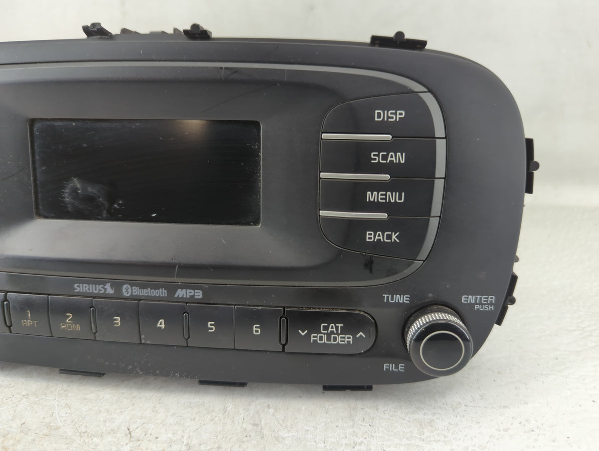 2014-2016 Kia Soul Am Fm Cd Player Radio Receiver 582321 - Oemusedautoparts1.com