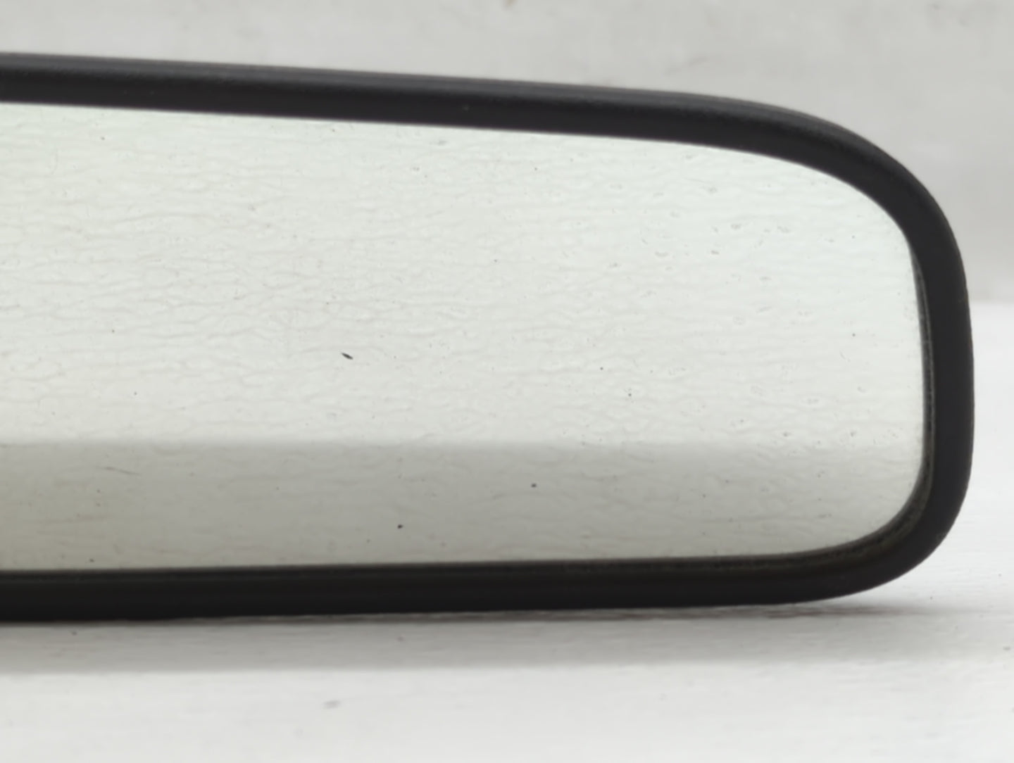 2010-2021 Kia Soul Interior Rear View Mirror Replacement OEM P/N:E4012143 Fits OEM Used Auto Parts - Oemusedautoparts1.com