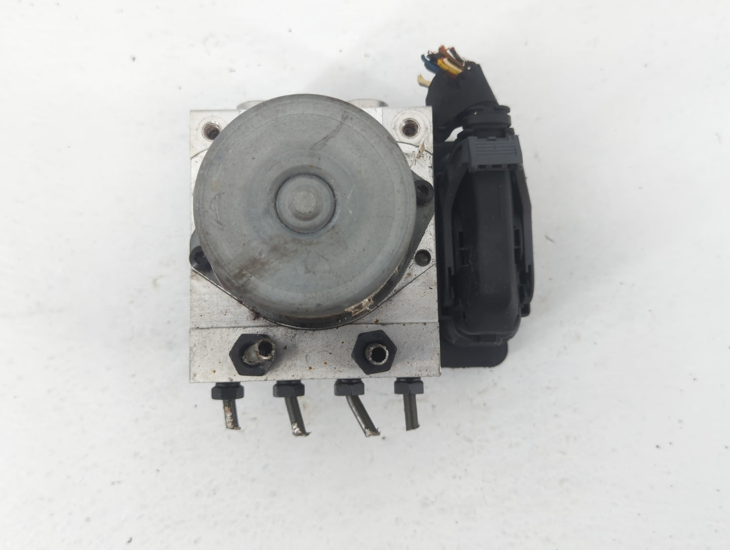 2014-2015 Kia Soul ABS Pump Control Module Replacement P/N:58920-B2506 Fits Fits 2014 2015 OEM Used Auto Parts - Oemusedauto