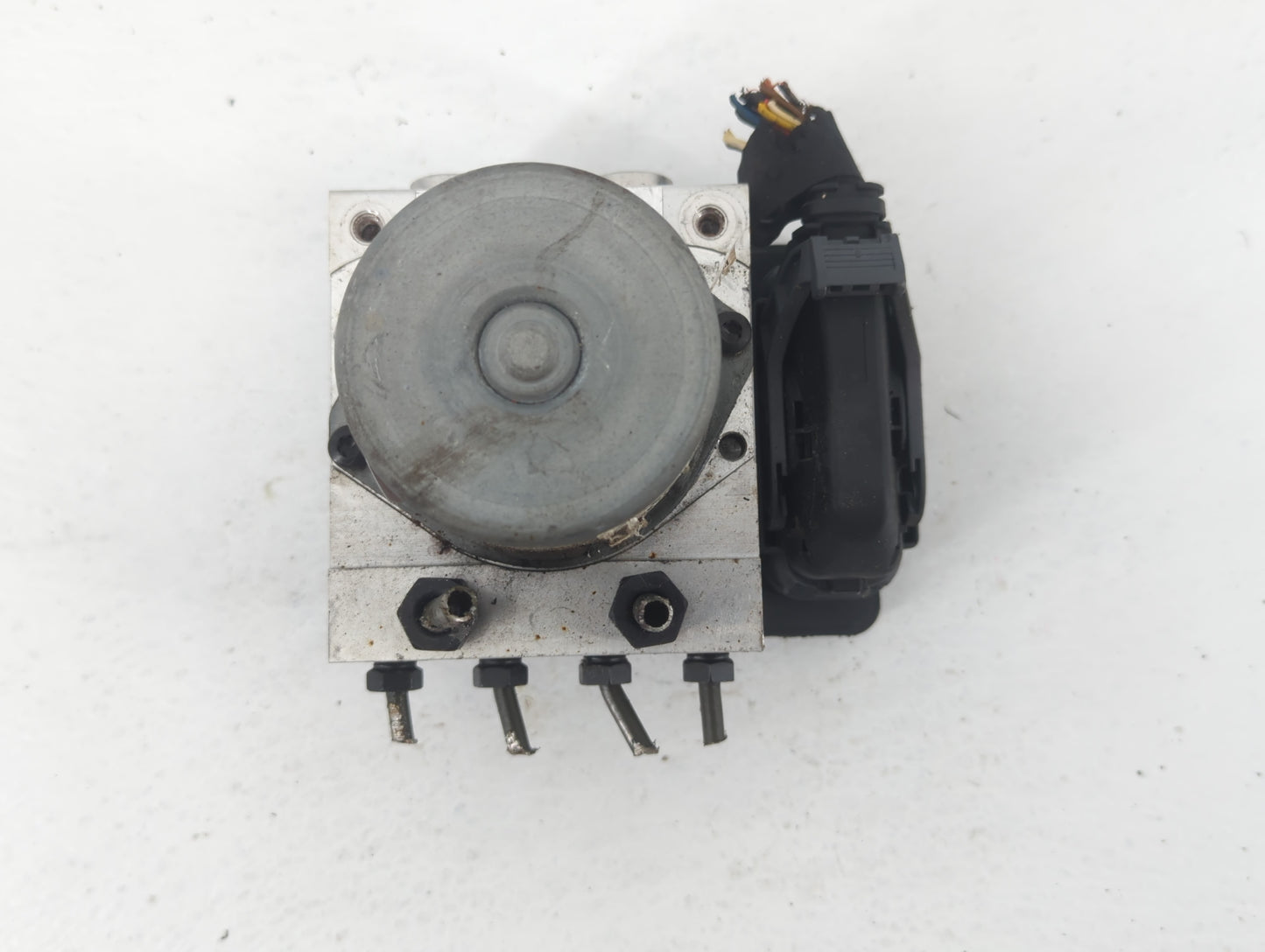 2014-2015 Kia Soul ABS Pump Control Module Replacement P/N:58920-B2506 Fits Fits 2014 2015 OEM Used Auto Parts - Oemusedauto