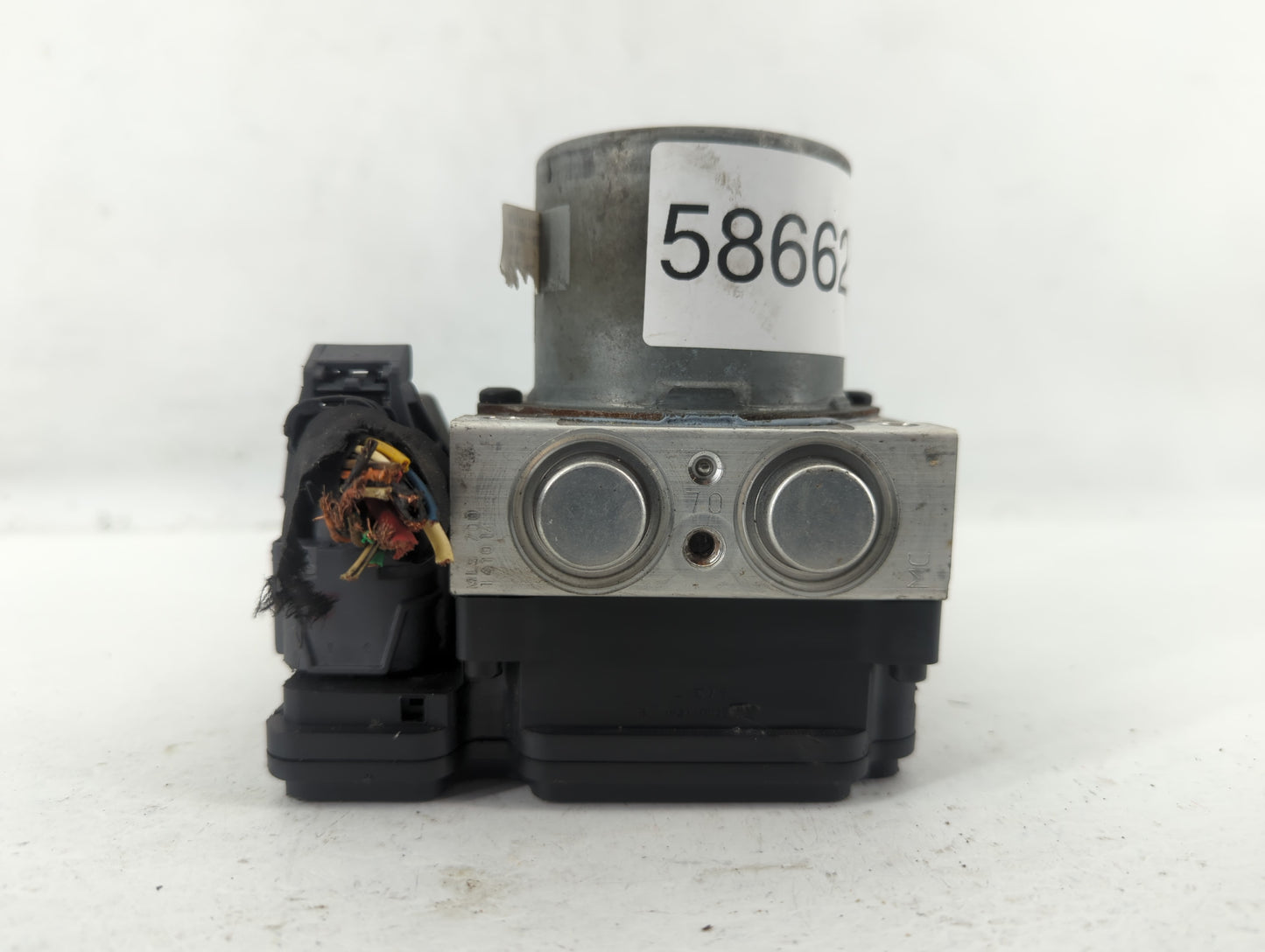 2014-2015 Kia Soul ABS Pump Control Module Replacement P/N:58920-B2506 Fits Fits 2014 2015 OEM Used Auto Parts - Oemusedauto
