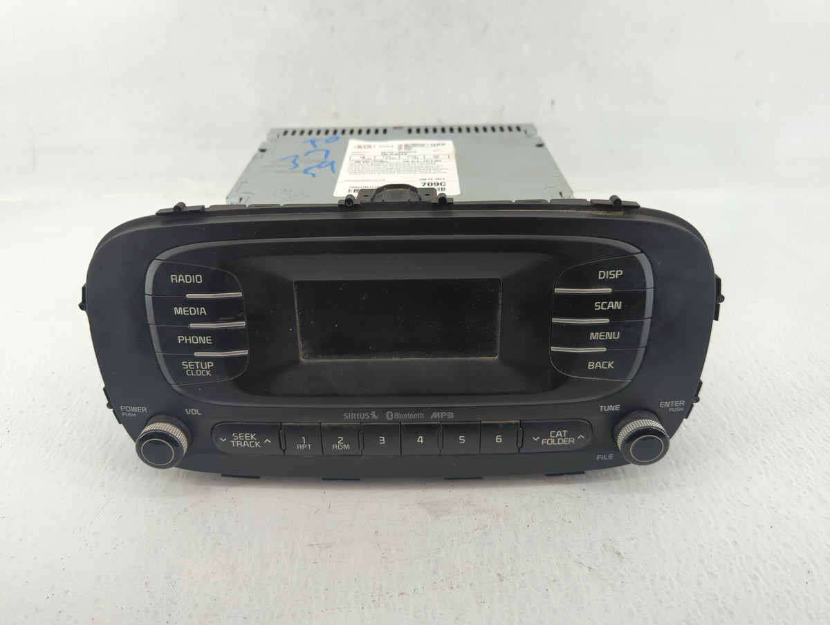 2014-2016 Kia Soul Am Fm Cd Player Radio Receiver 597986 - Oemusedautoparts1.com