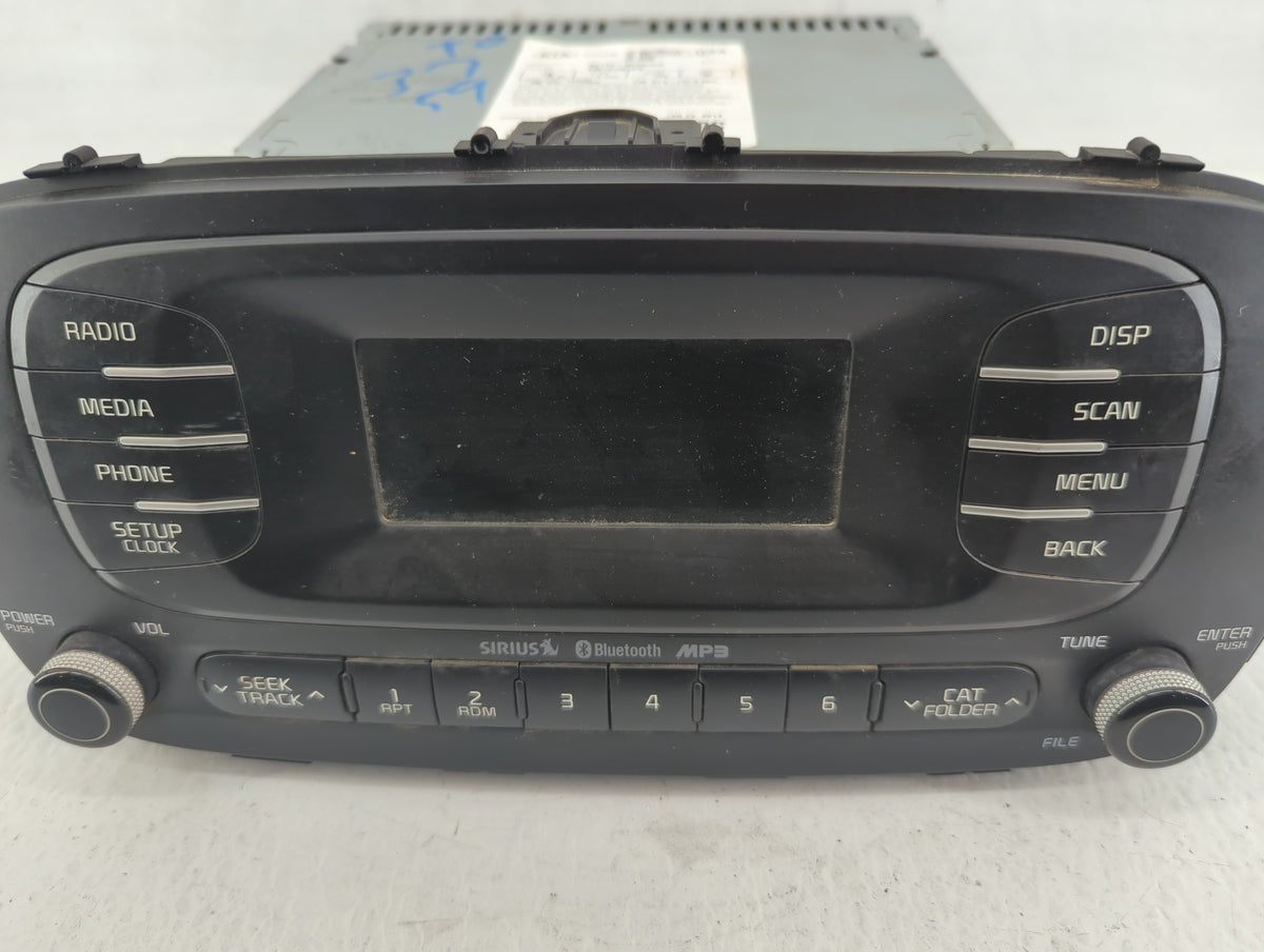 2014-2016 Kia Soul Am Fm Cd Player Radio Receiver 597986 - Oemusedautoparts1.com