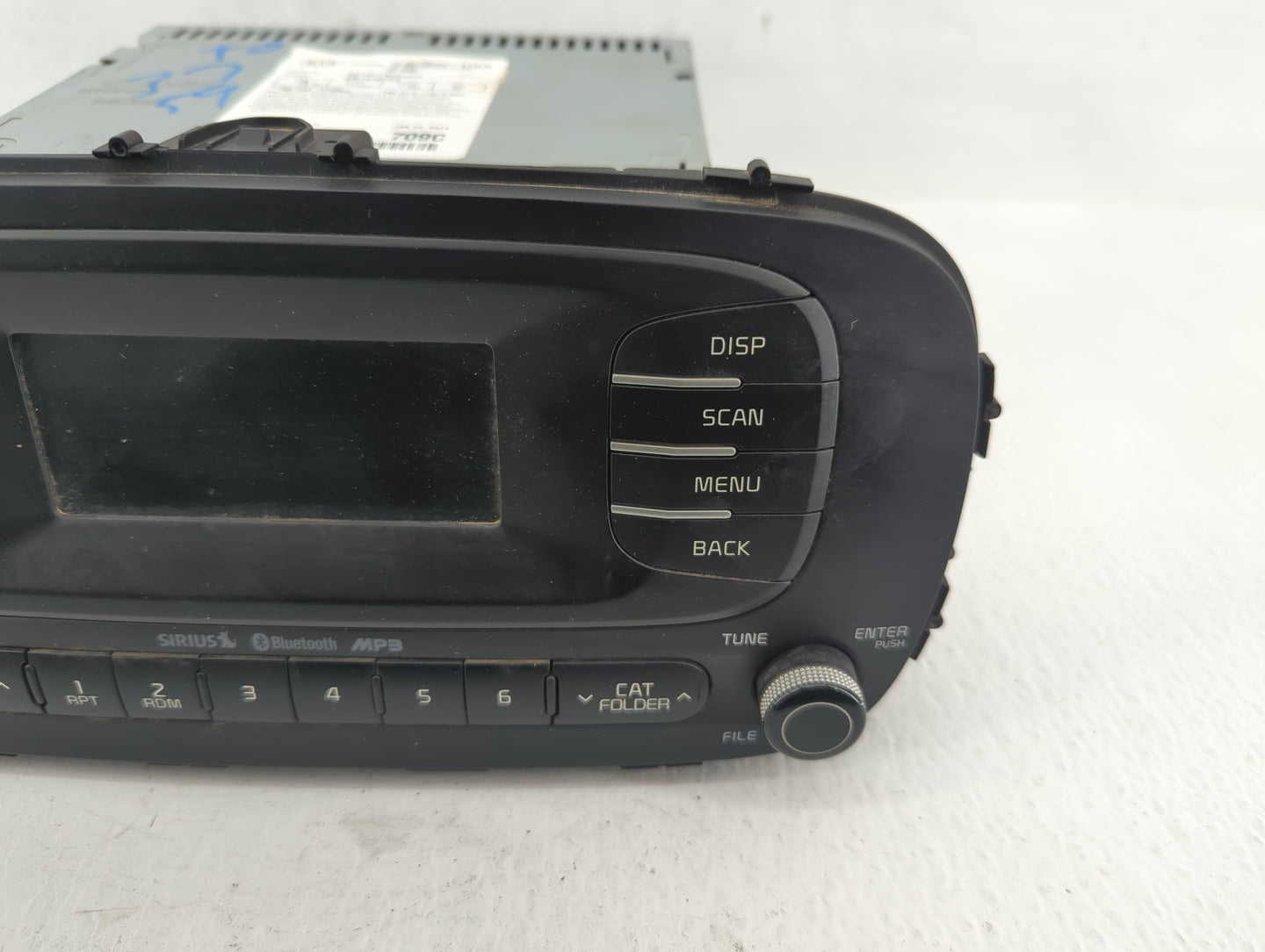 2014-2016 Kia Soul Am Fm Cd Player Radio Receiver - Oemusedautoparts1.com