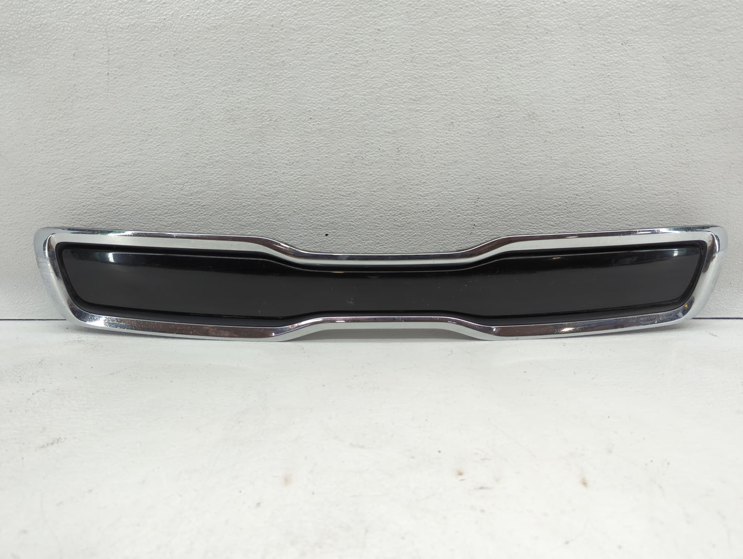 2015-2019 Kia Soul Front Grille Bumper Not Included - Oemusedautoparts1.com