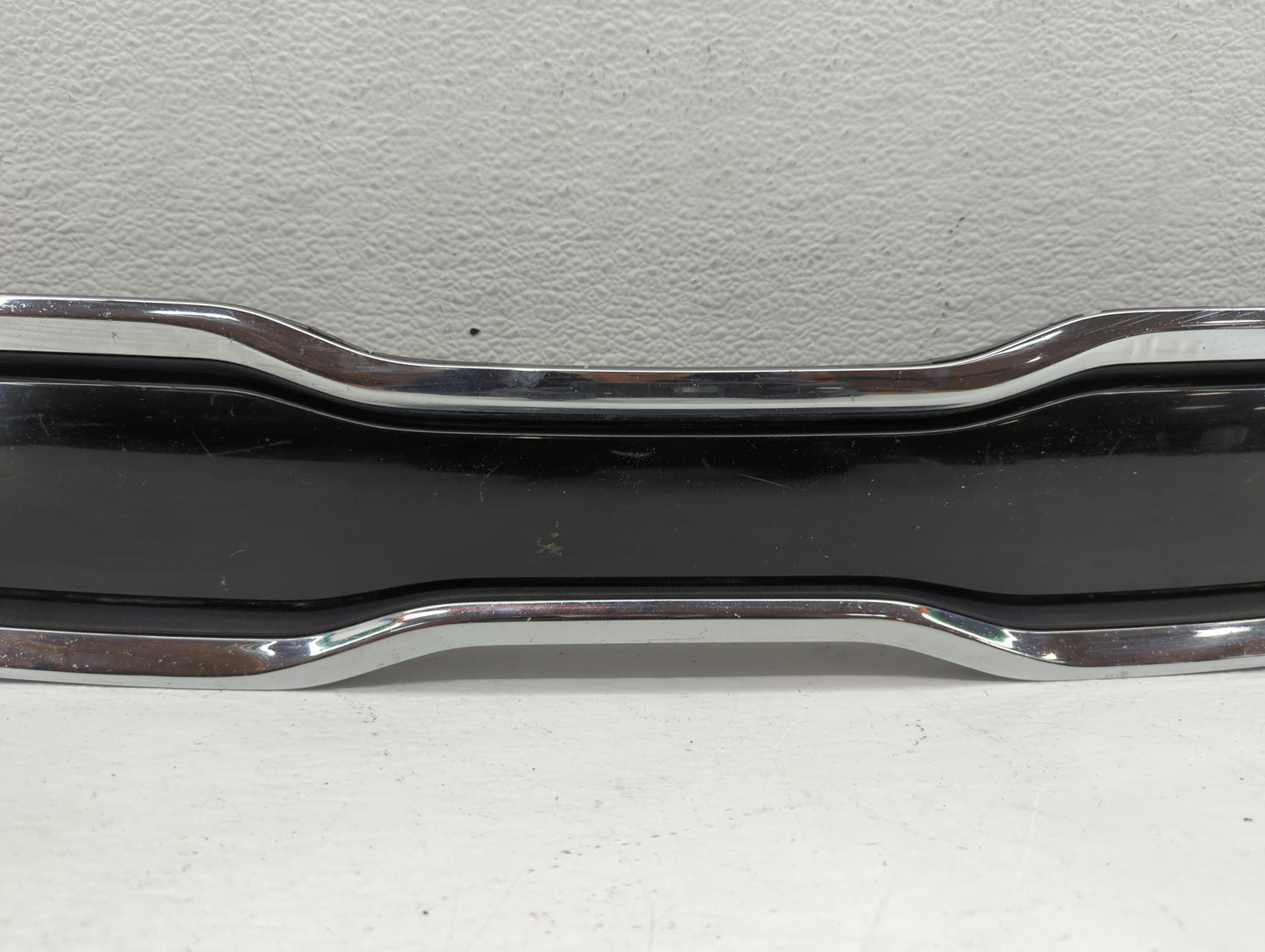 2015-2019 Kia Soul Front Grille Bumper Not Included - Oemusedautoparts1.com