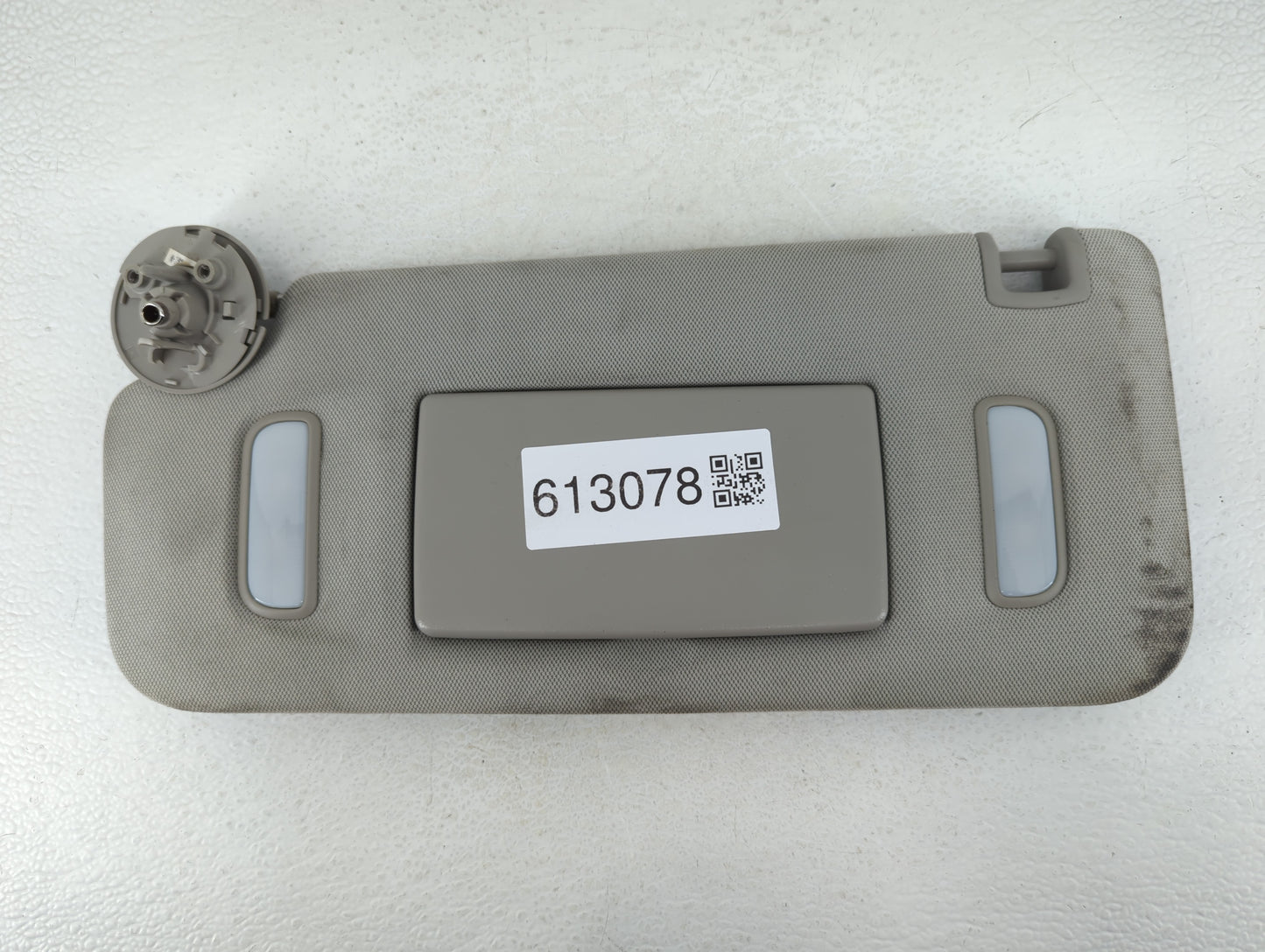 2014-2019 Kia Soul Sun Visor Shade Replacement Driver Left Mirror Fits Fits 2014 2015 2016 2017 2018 2019 OEM Used Auto Part