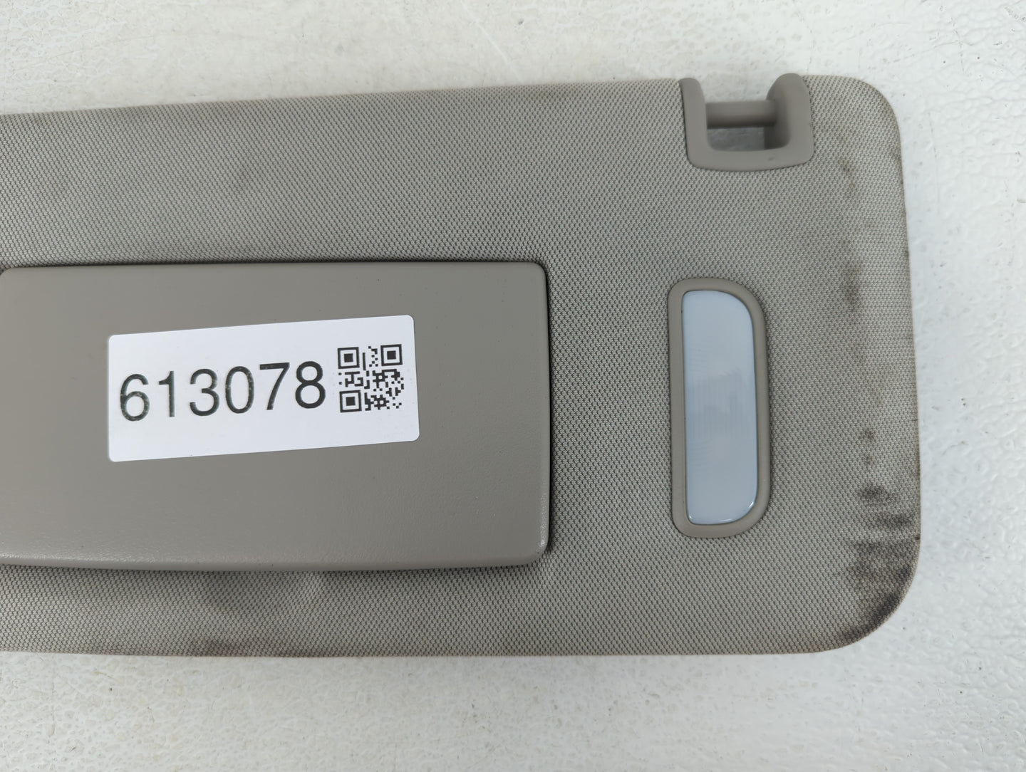 2014-2019 Kia Soul Sun Visor Shade Replacement Driver Left Mirror Fits Fits 2014 2015 2016 2017 2018 2019 OEM Used Auto Part