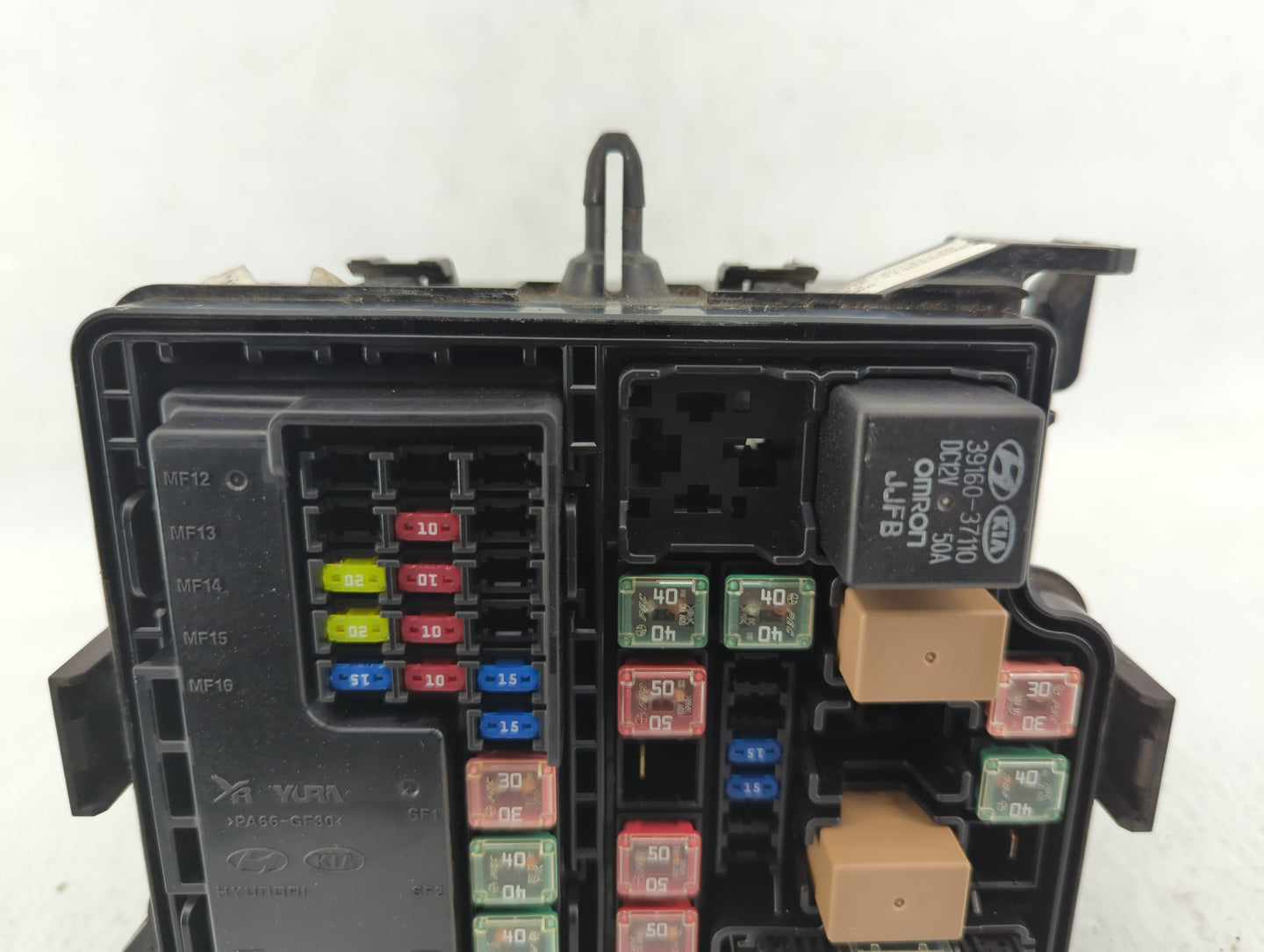 2015 Kia Soul Fusebox Fuse Box Panel Relay Module P/N:91950-B2090 Fits OEM Used Auto Parts - Oemusedautoparts1.com