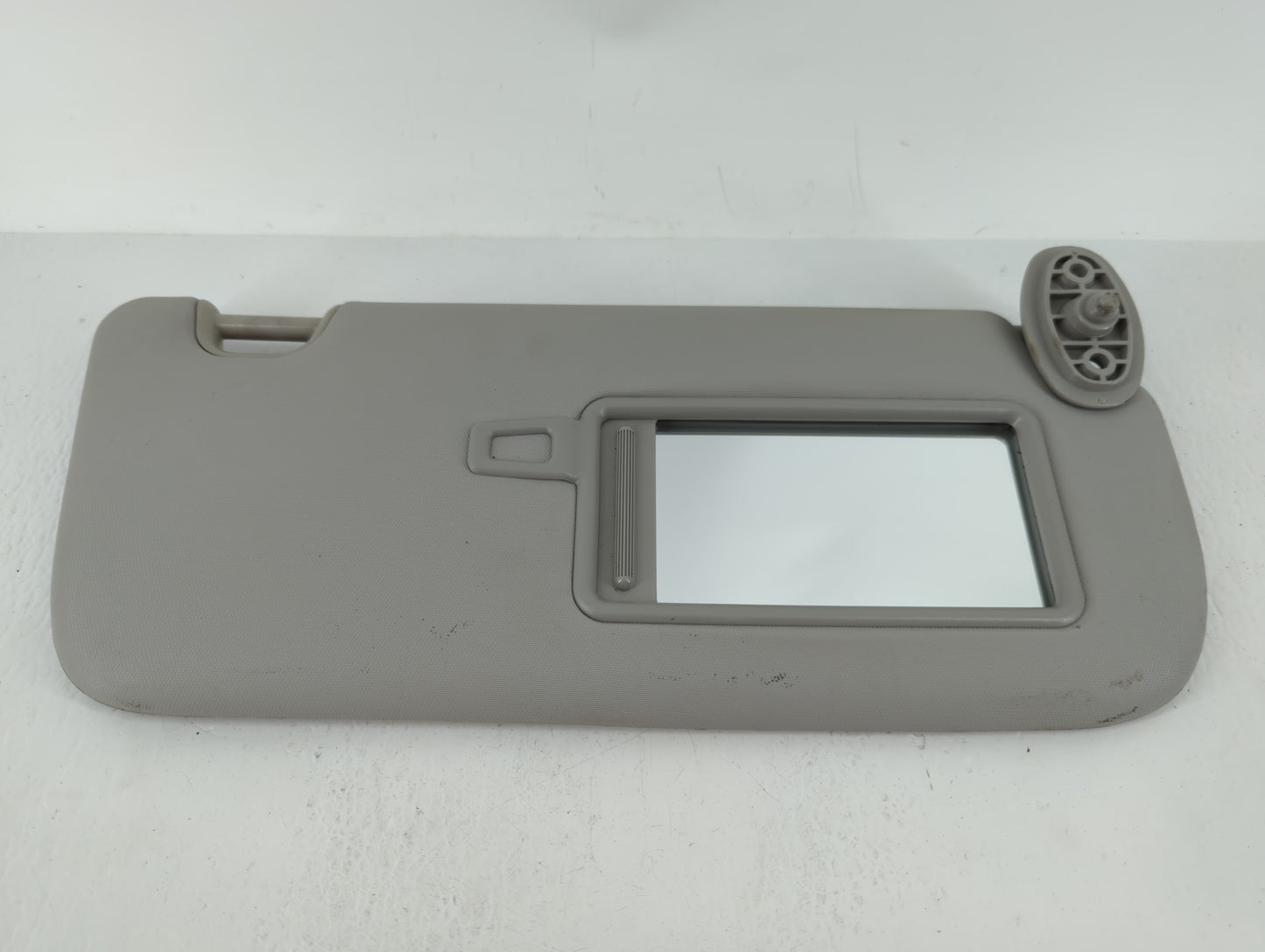2014-2019 Kia Soul Sun Visor Shade Replacement Passenger Right Mirror Fits Fits 2014 2015 2016 2017 2018 2019 OEM Used Auto 