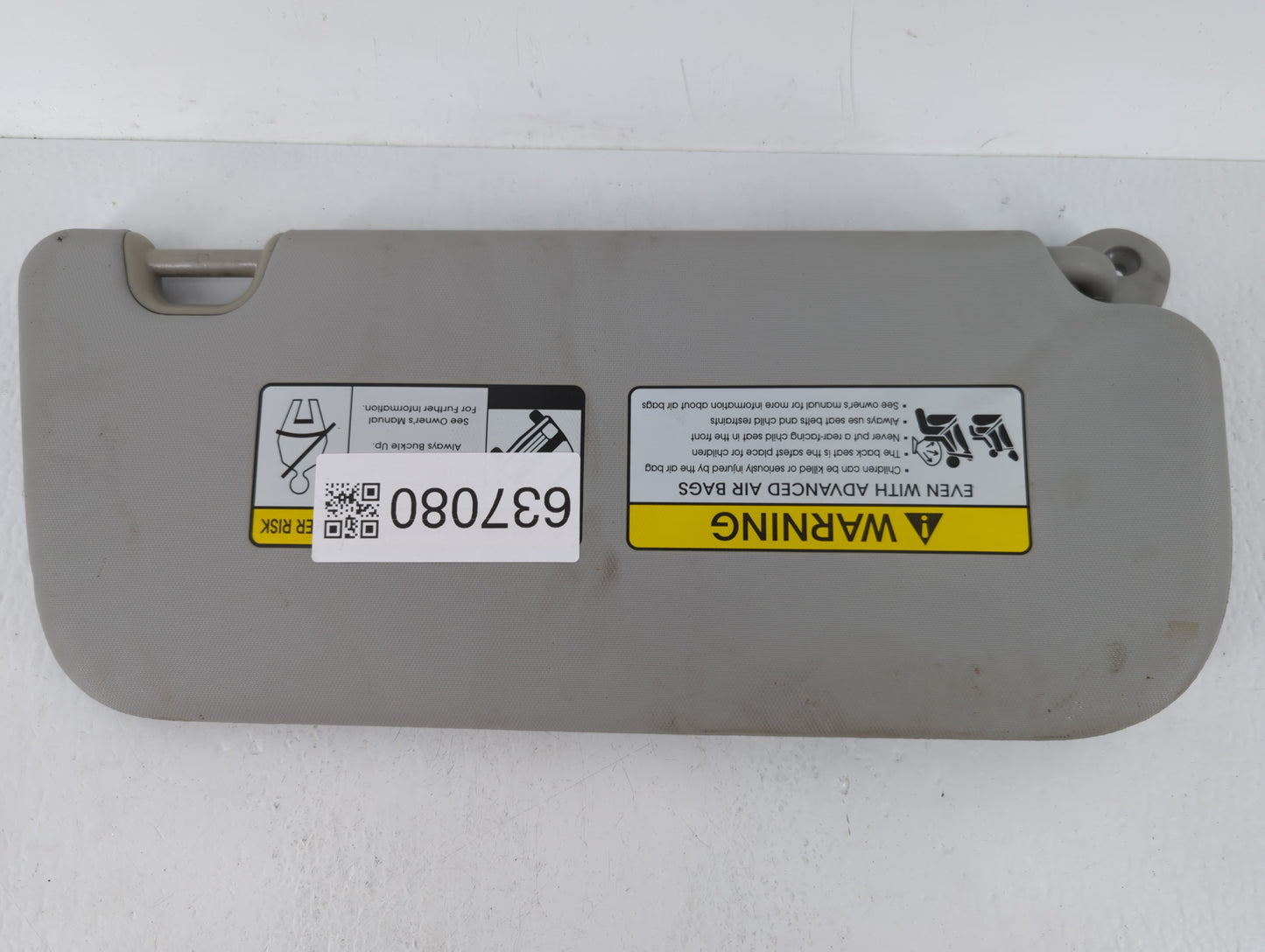2014-2019 Kia Soul Sun Visor Shade Replacement Driver Left Mirror Fits Fits 2014 2015 2016 2017 2018 2019 OEM Used Auto Part