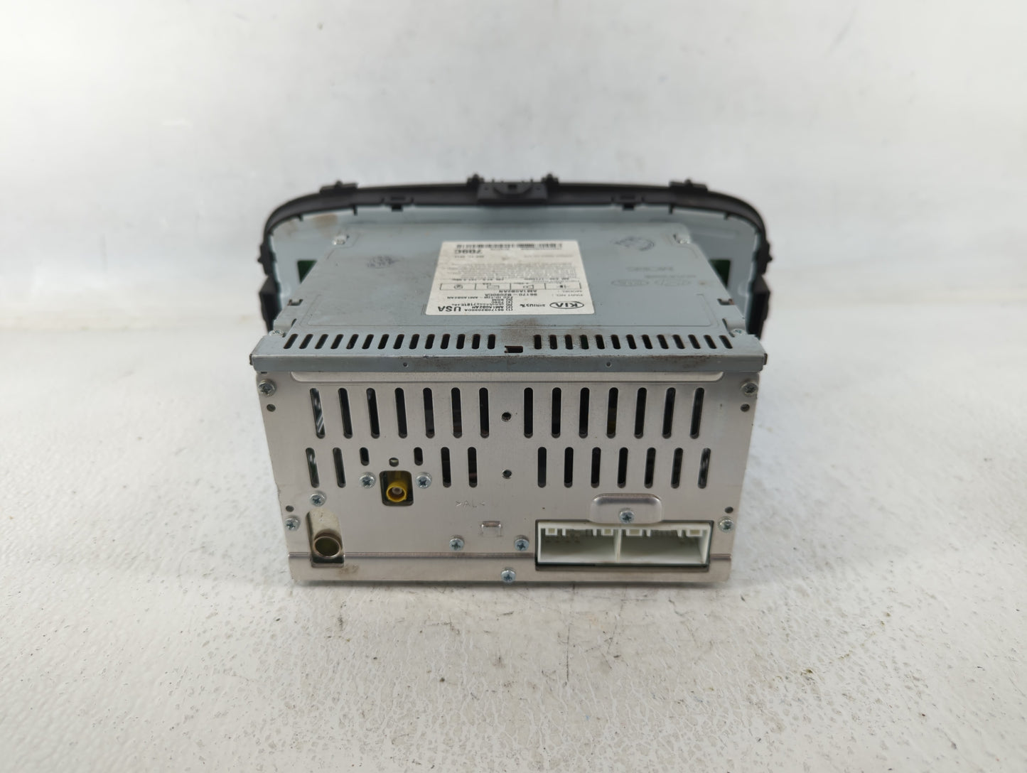 2014-2016 Kia Soul Am Fm Cd Player Radio Receiver - Oemusedautoparts1.com