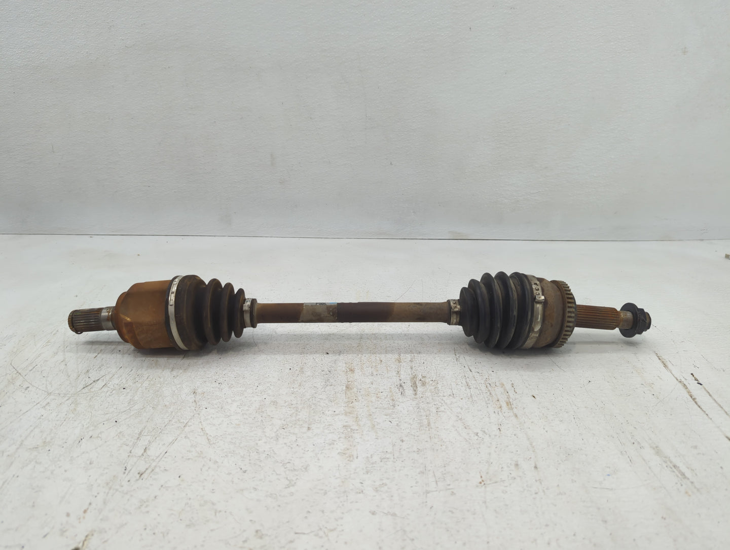 2014-2019 Kia Soul Axle Shaft Front Driver Cv C/v - Oemusedautoparts1.com