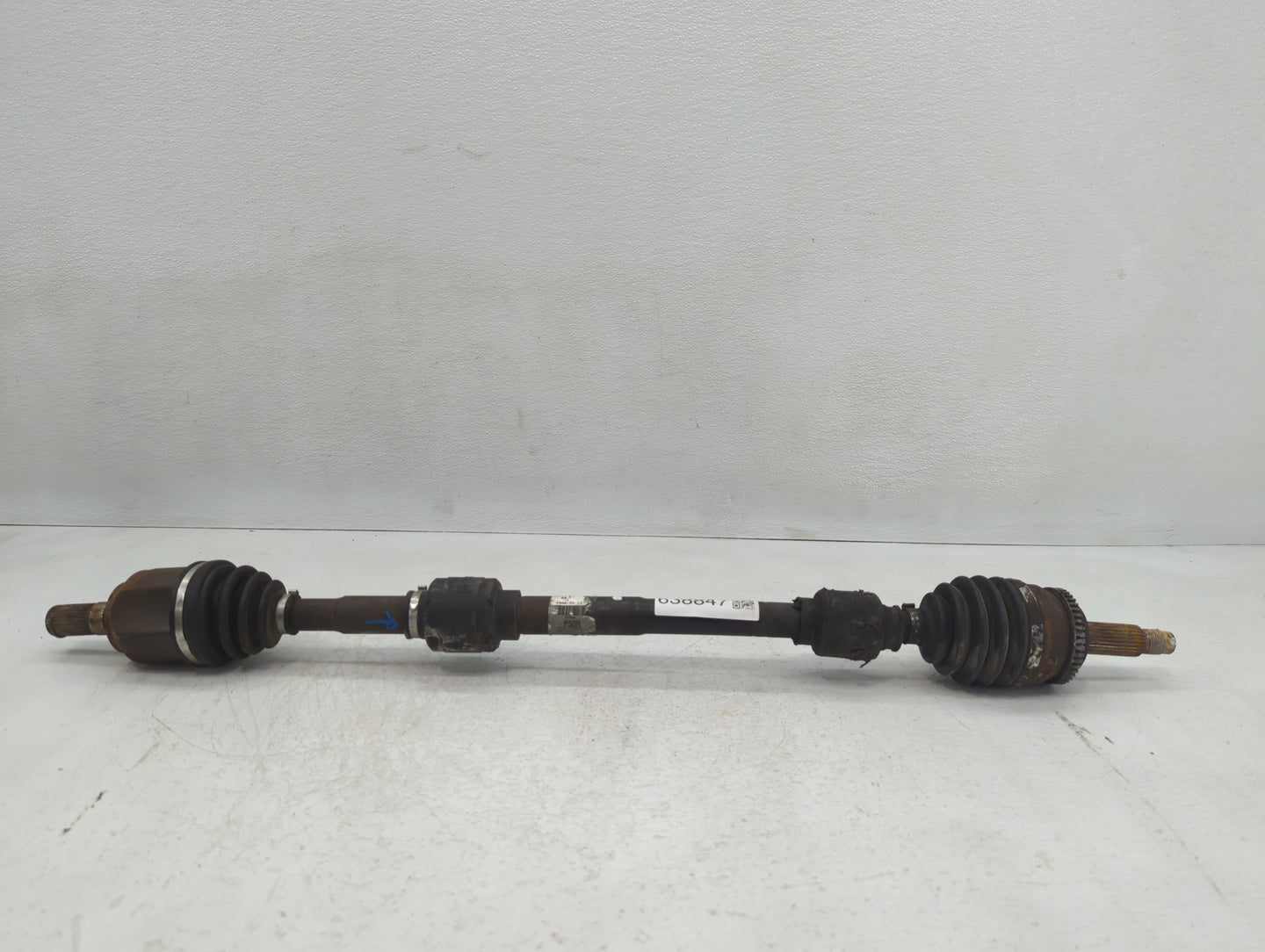 2014-2019 Kia Soul Axle Shaft Front Passenger Cv C/v - Oemusedautoparts1.com
