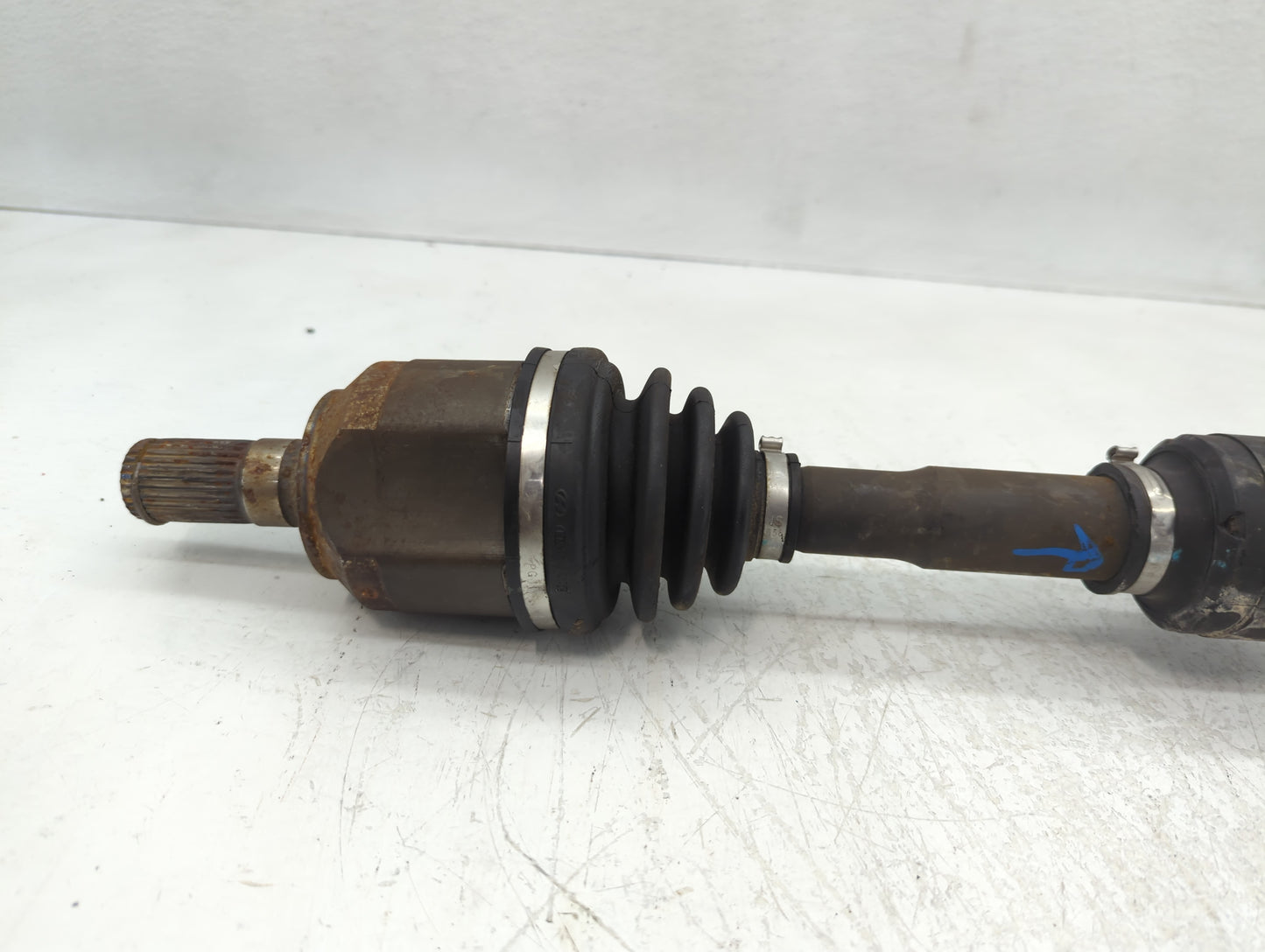 2014-2019 Kia Soul Axle Shaft Front Passenger Cv C/v - Oemusedautoparts1.com