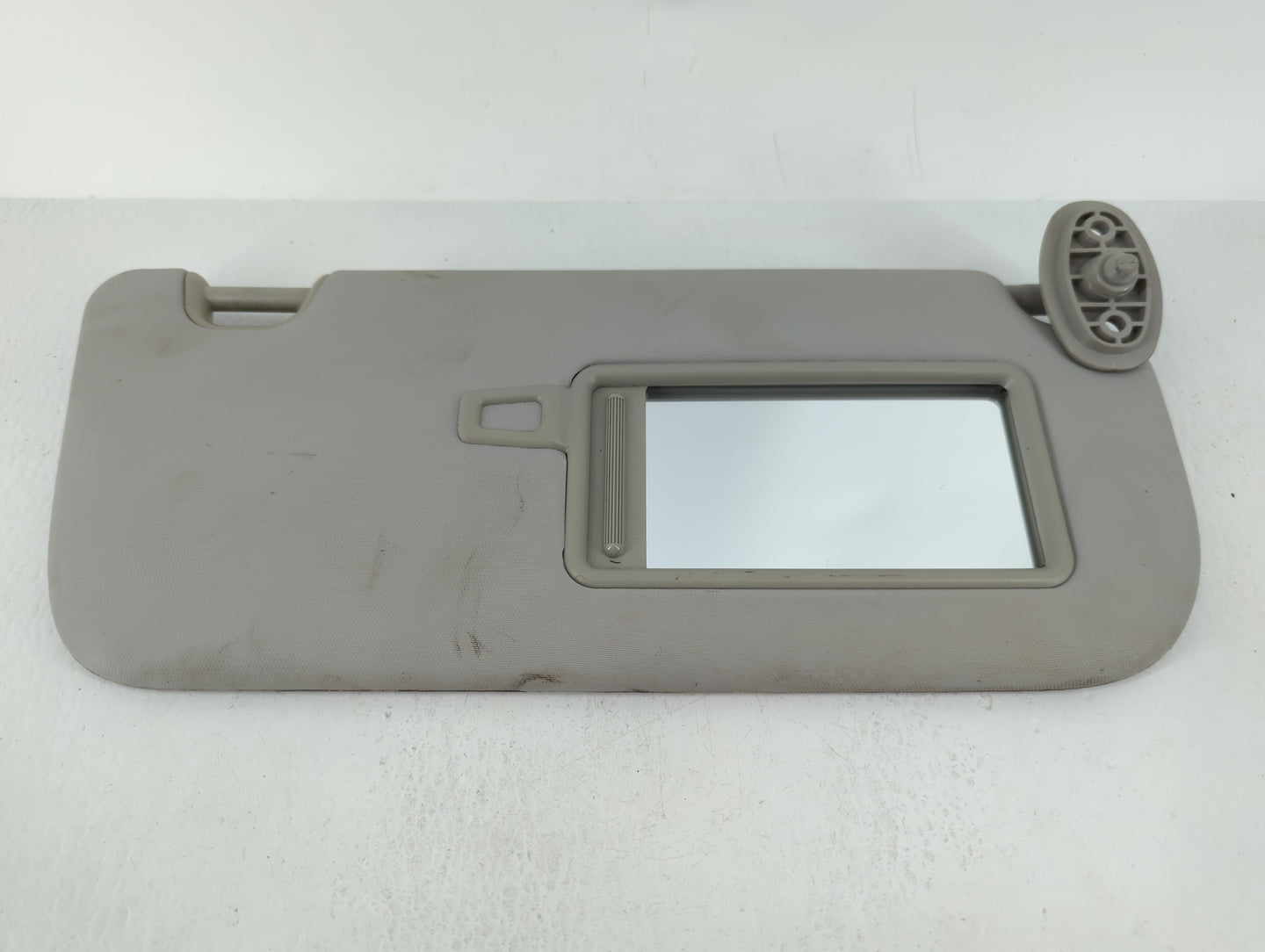2014-2019 Kia Soul Sun Visor Shade Replacement Passenger Right Mirror Fits Fits 2014 2015 2016 2017 2018 2019 OEM Used Auto 