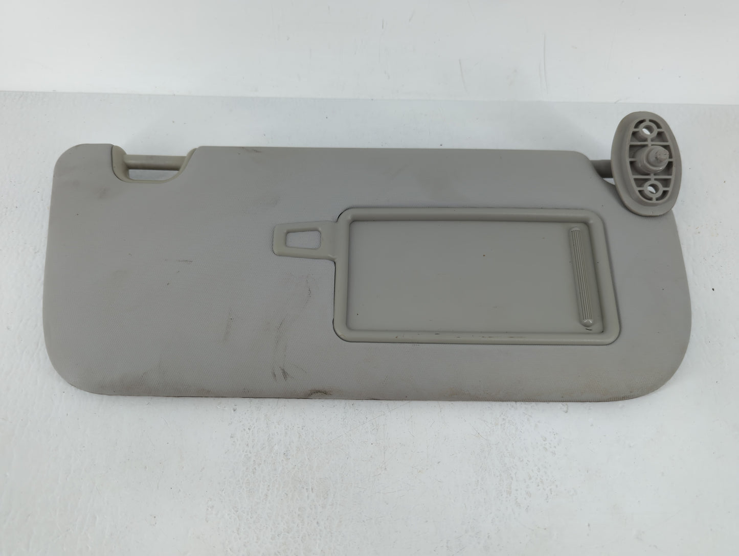 2014-2019 Kia Soul Sun Visor Shade Replacement Passenger Right Mirror Fits Fits 2014 2015 2016 2017 2018 2019 OEM Used Auto 