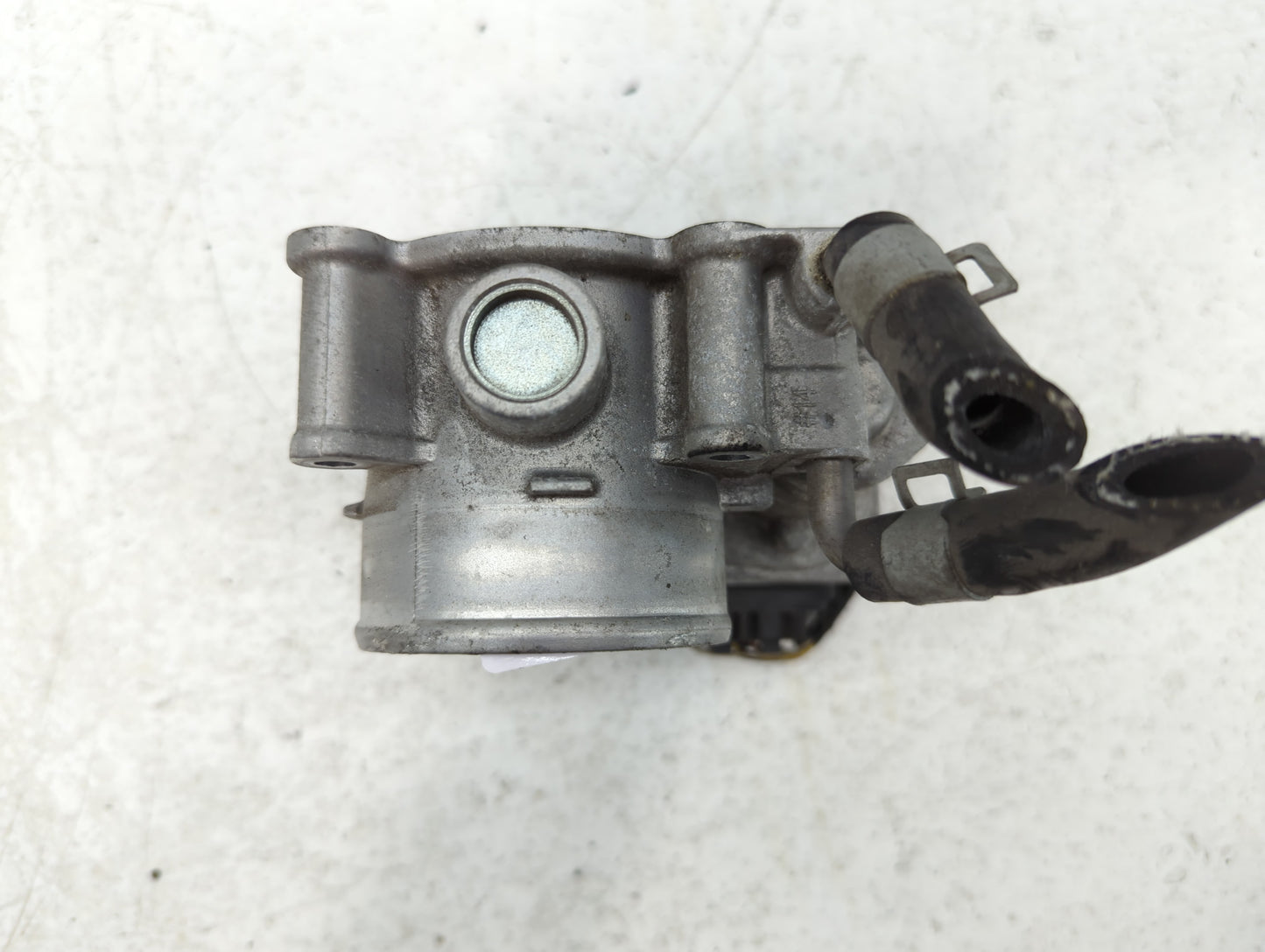 2014-2019 Kia Soul Throttle Body P/N:5323 12R15 35100 2E000 Fits Fits 2011 2012 2013 2014 2015 2016 2017 2018 2019 2020 2021