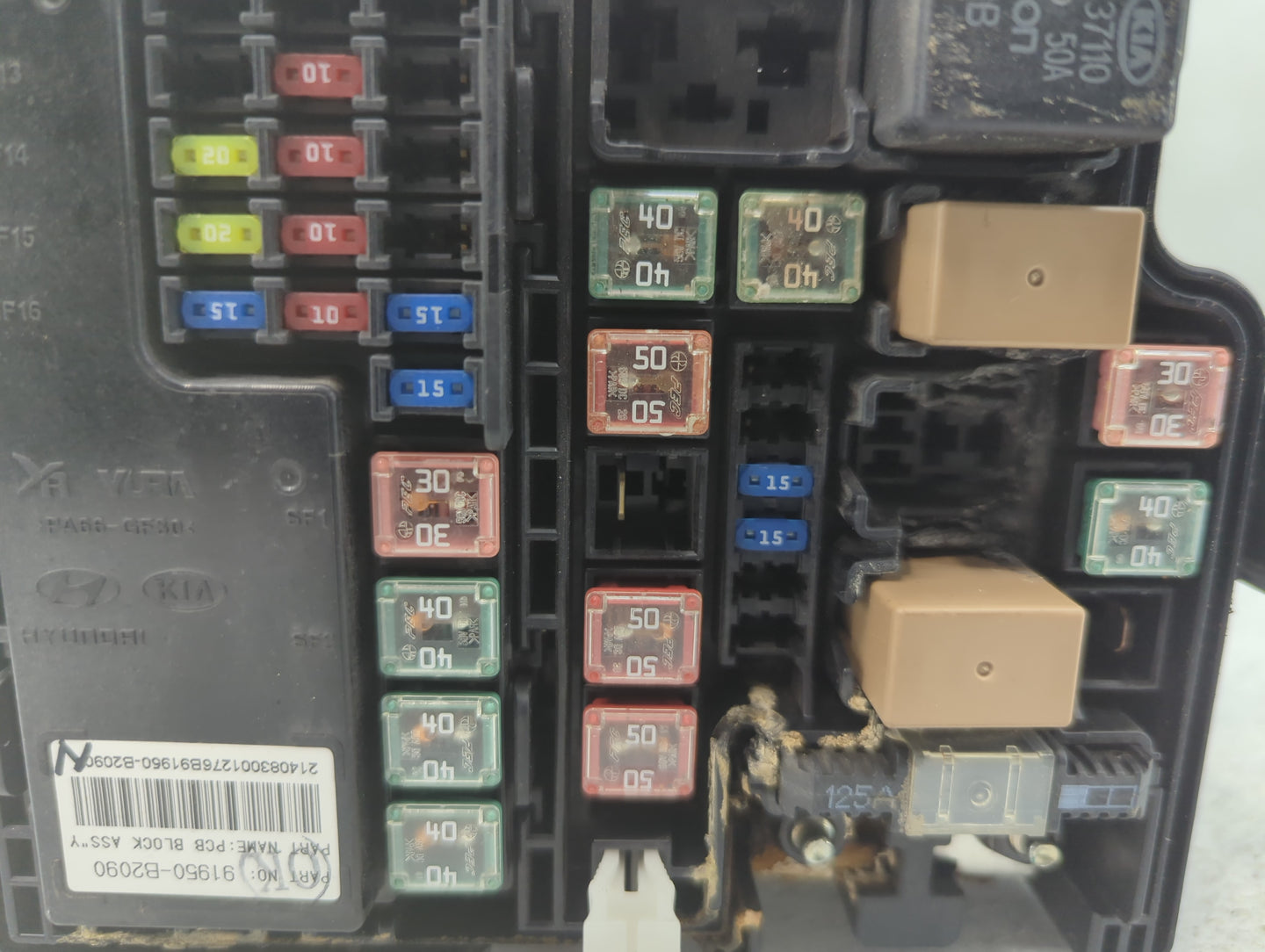 2015 Kia Soul Fusebox Fuse Box Panel Relay Module P/N:91417B2120 Fits OEM Used Auto Parts - Oemusedautoparts1.com