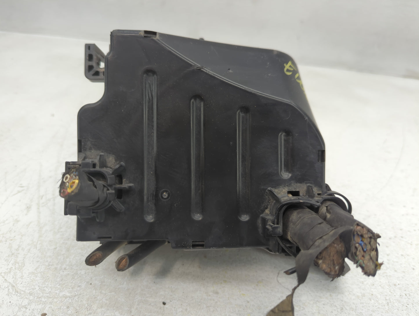 2015 Kia Soul Fusebox Fuse Box Panel Relay Module P/N:91417B2120 Fits OEM Used Auto Parts - Oemusedautoparts1.com