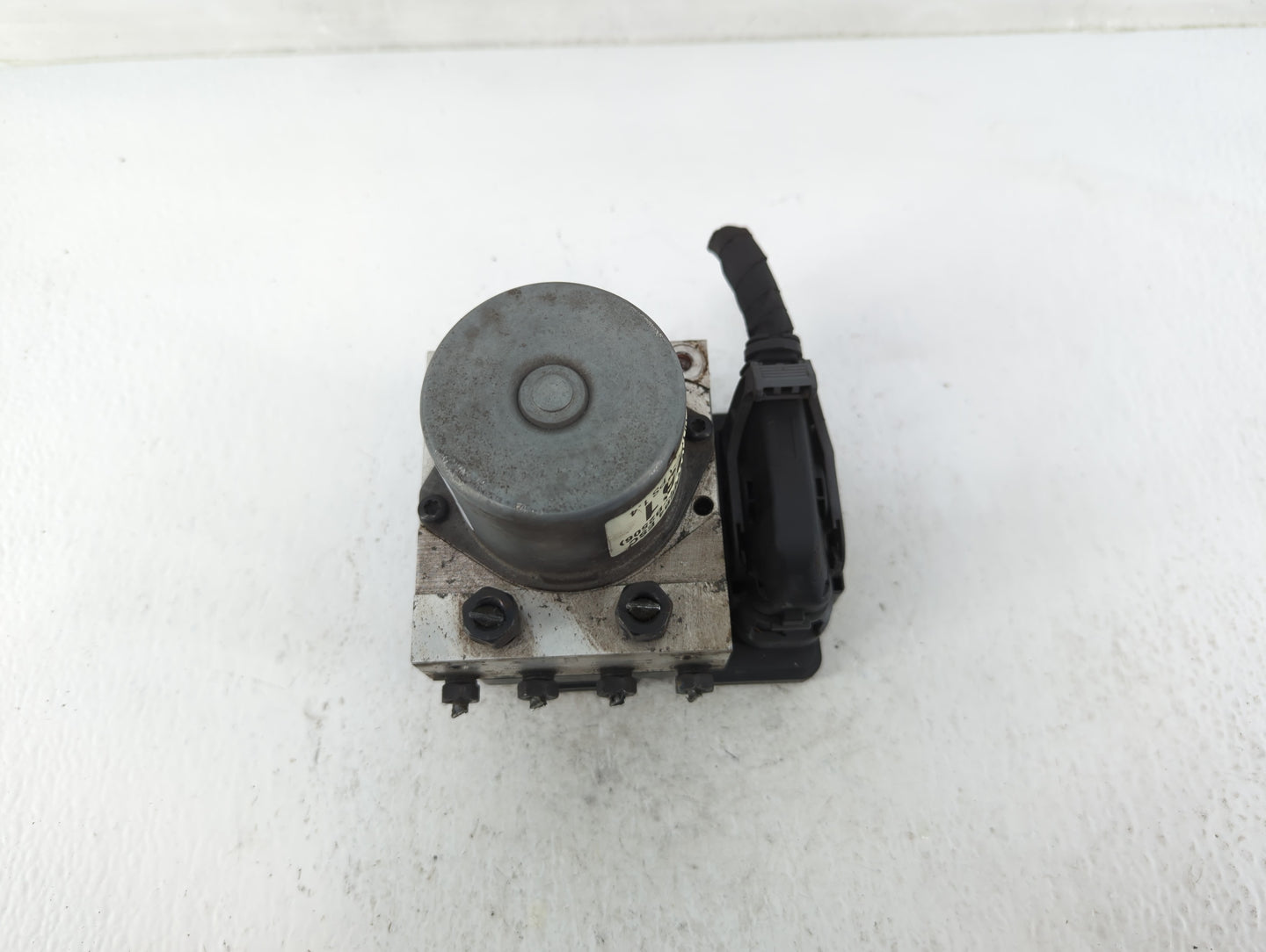 2014-2015 Kia Soul ABS Pump Control Module Replacement P/N:50920-B2506 B2589-20520 Fits Fits 2014 2015 OEM Used Auto Parts -