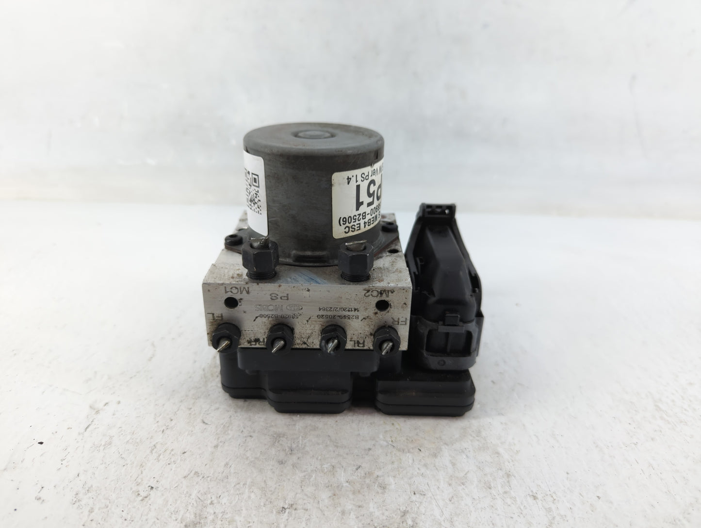2014-2015 Kia Soul ABS Pump Control Module Replacement P/N:61589-45200 Fits Fits 2014 2015 OEM Used Auto Parts - Oemusedauto