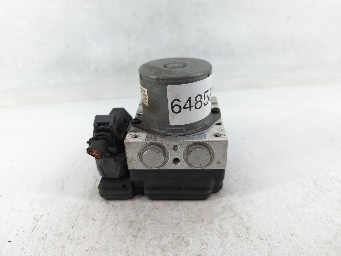 2014-2015 Kia Soul ABS Pump Control Module Replacement P/N:61589-45200 Fits Fits 2014 2015 OEM Used Auto Parts - Oemusedauto