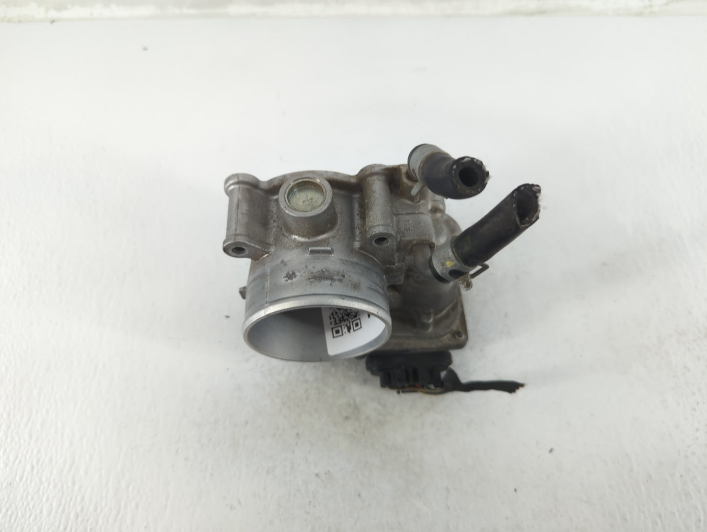 2014-2019 Kia Soul Throttle Body P/N:35100-2E000 Fits Fits 2011 2012 2013 2014 2015 2016 2017 2018 2019 2020 2021 OEM Used A