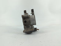 2012-2019 Kia Soul Throttle Body P/N:5302 1S09 35100-2B300 Fits Fits 2012 2013 2014 2015 2016 2017 2018 2019 OEM Used Auto P