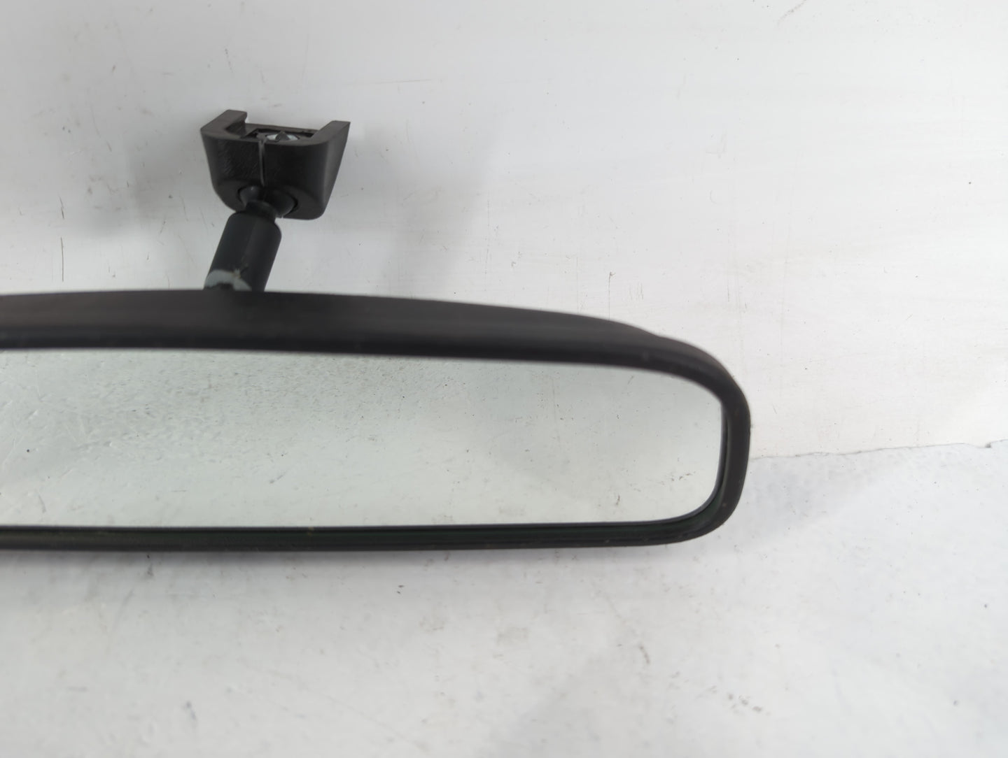 2010-2021 Kia Soul Interior Rear View Mirror Replacement OEM P/N:IE401243 Fits OEM Used Auto Parts - Oemusedautoparts1.com