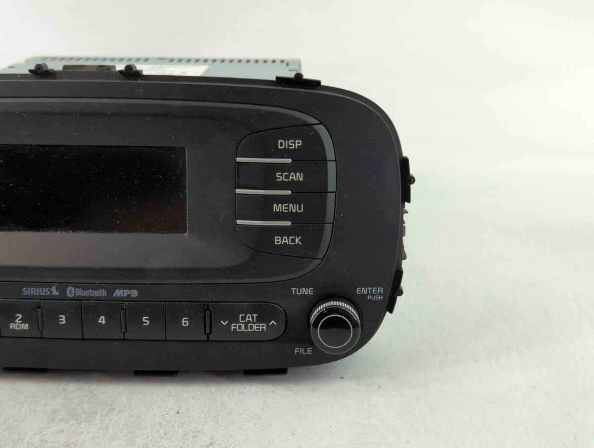 2014-2016 Kia Soul Am Fm Cd Player Radio Receiver 655435 - Oemusedautoparts1.com