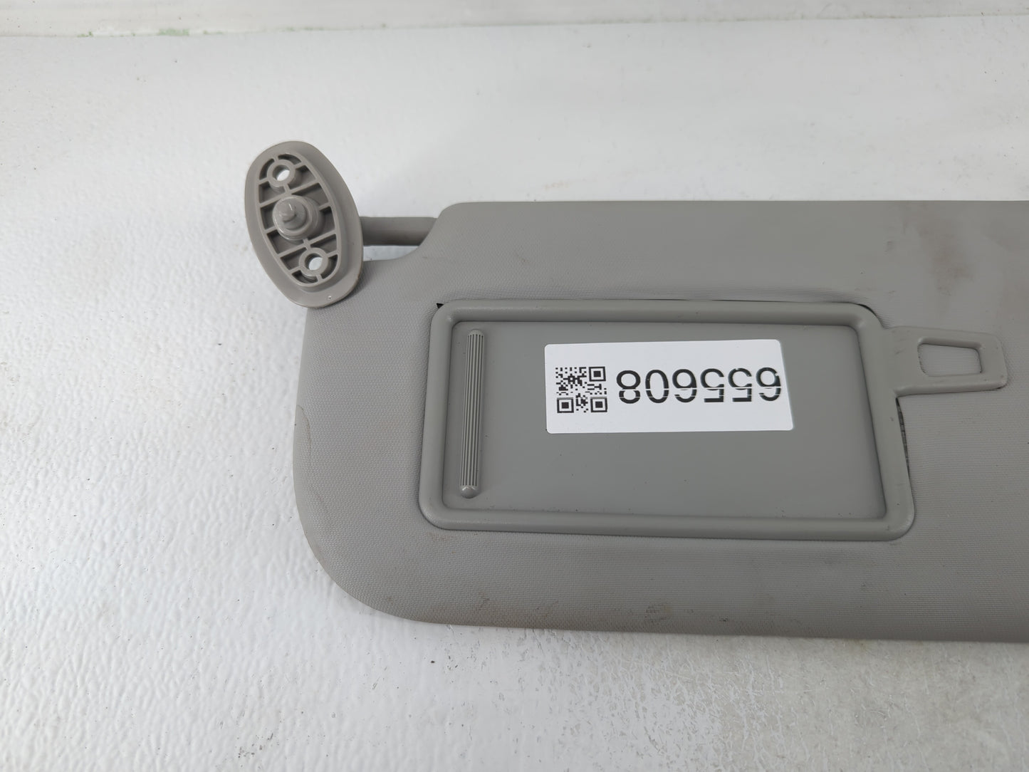 2014-2019 Kia Soul Sun Visor Shade Replacement Driver Left Mirror Fits Fits 2014 2015 2016 2017 2018 2019 OEM Used Auto Part
